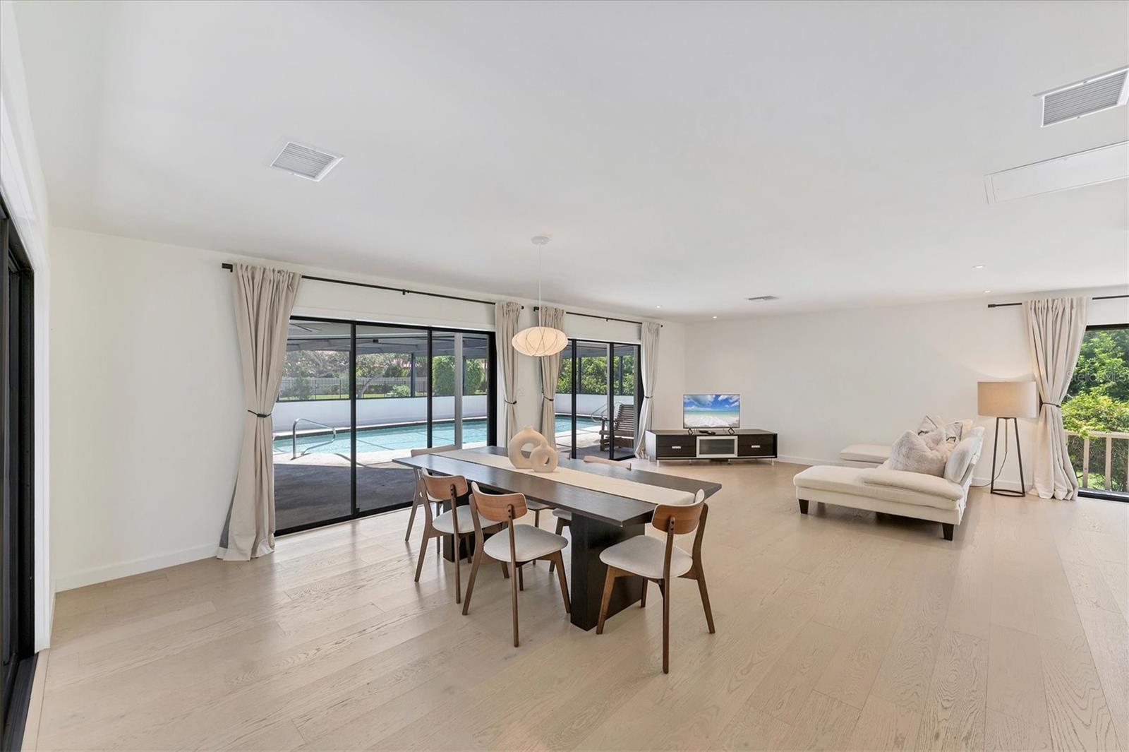 CONQUISTADOR BAYSIDE - Residential