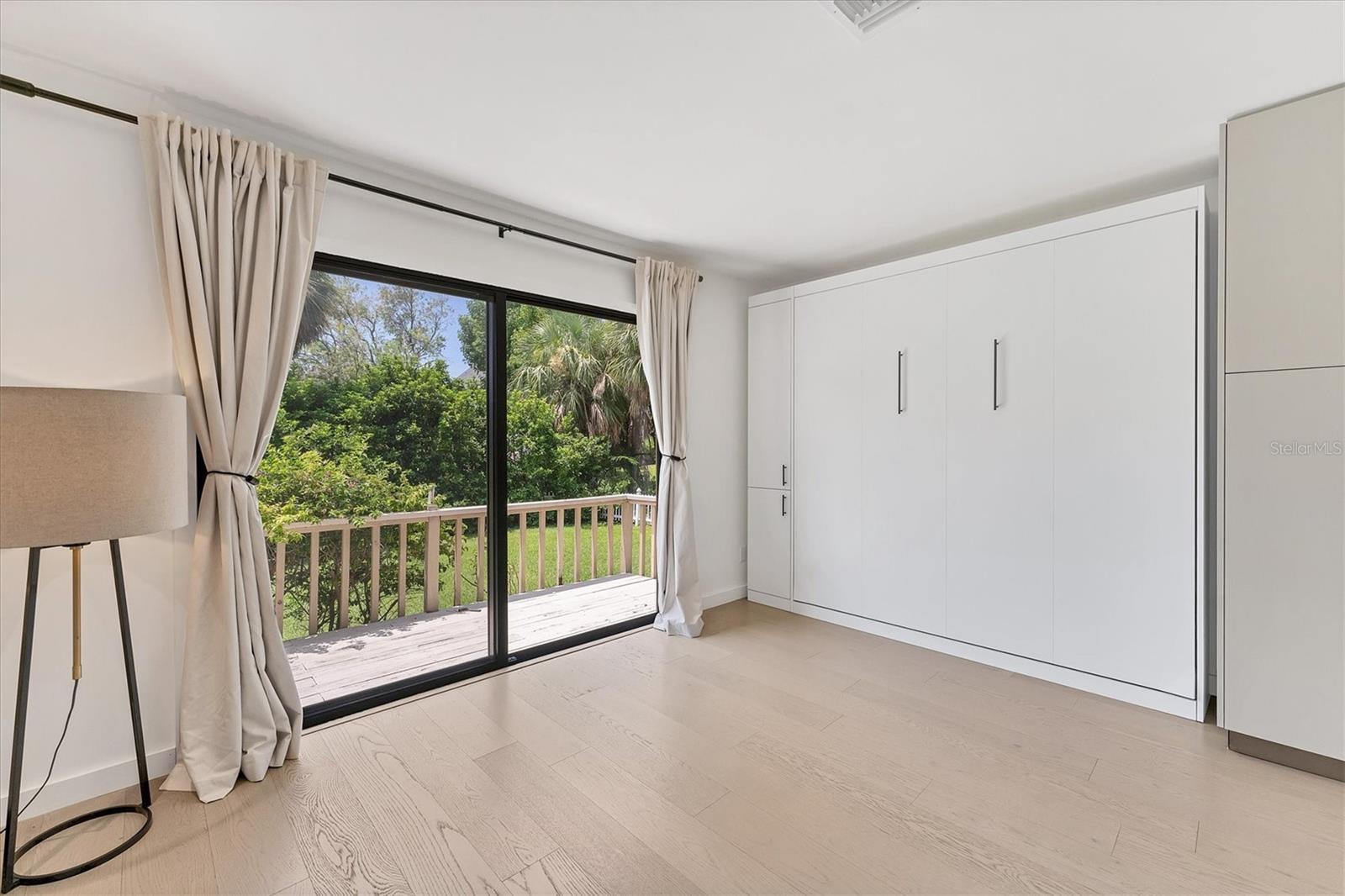 CONQUISTADOR BAYSIDE - Residential