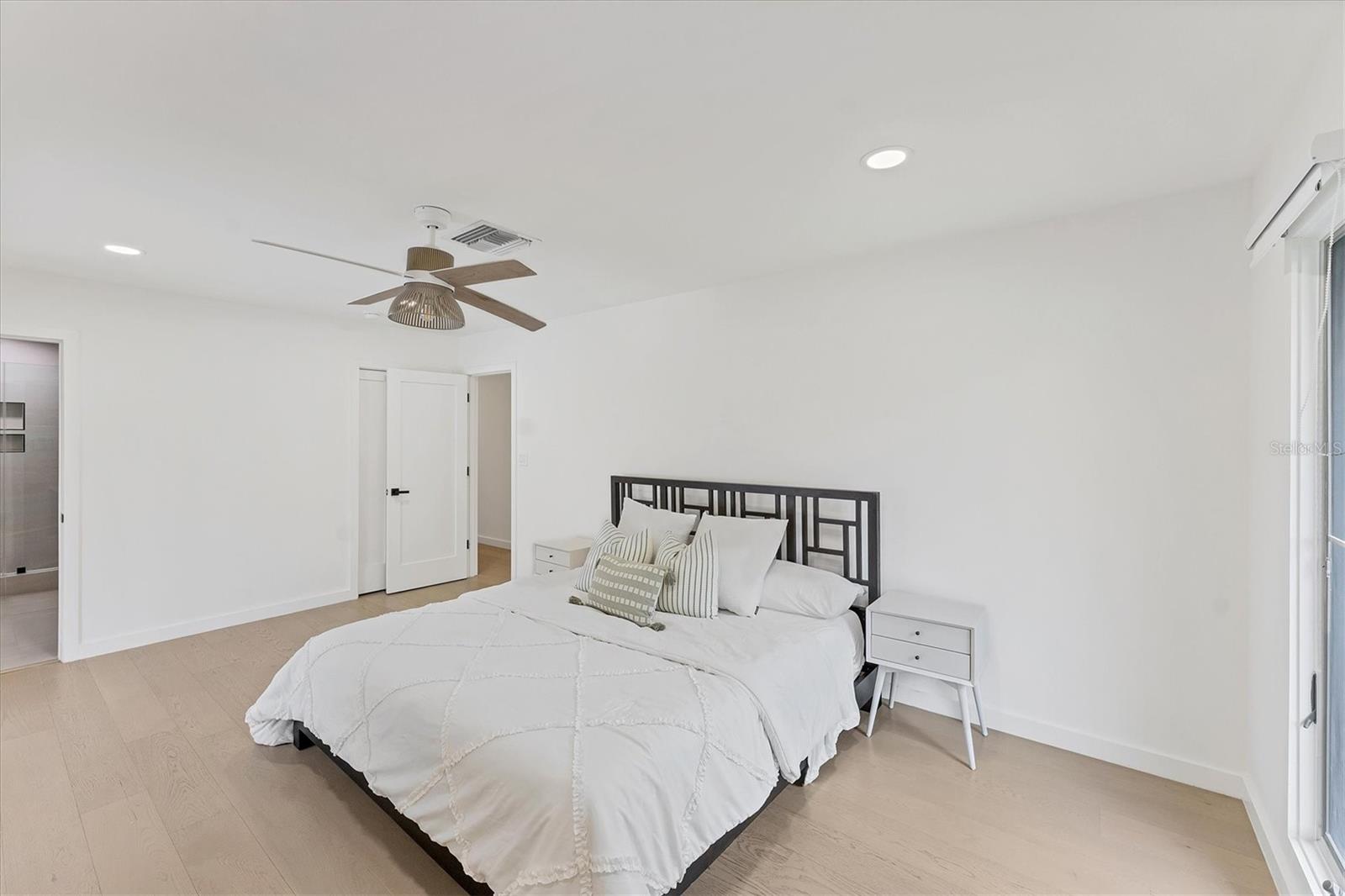 CONQUISTADOR BAYSIDE - Residential