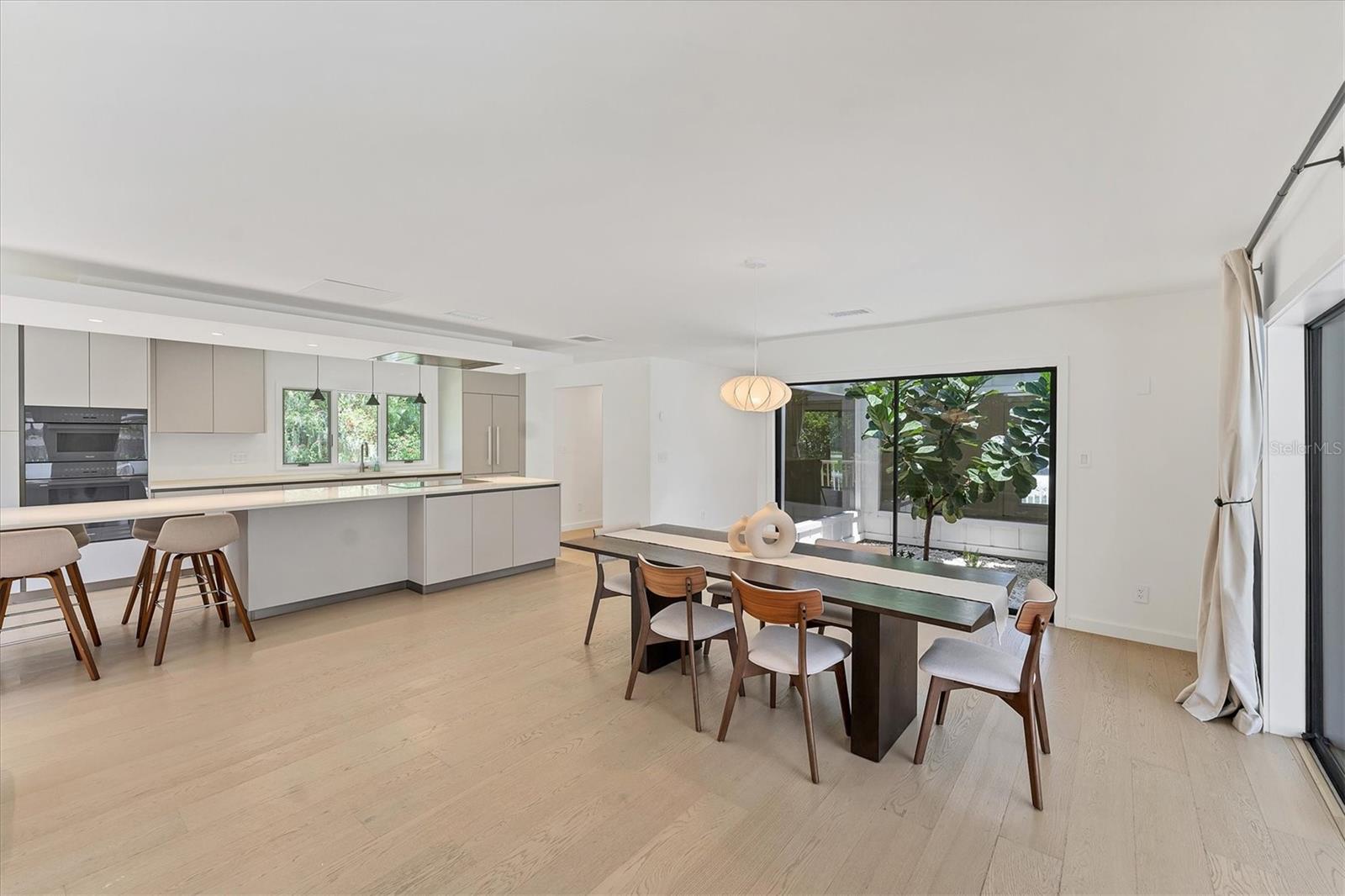 CONQUISTADOR BAYSIDE - Residential