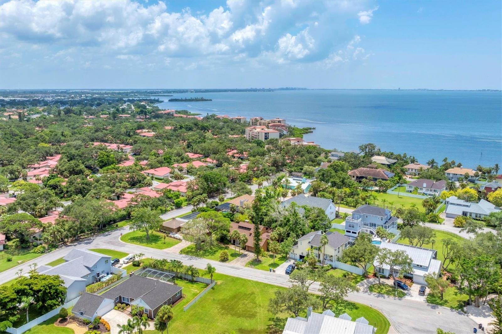 CONQUISTADOR BAYSIDE - Residential