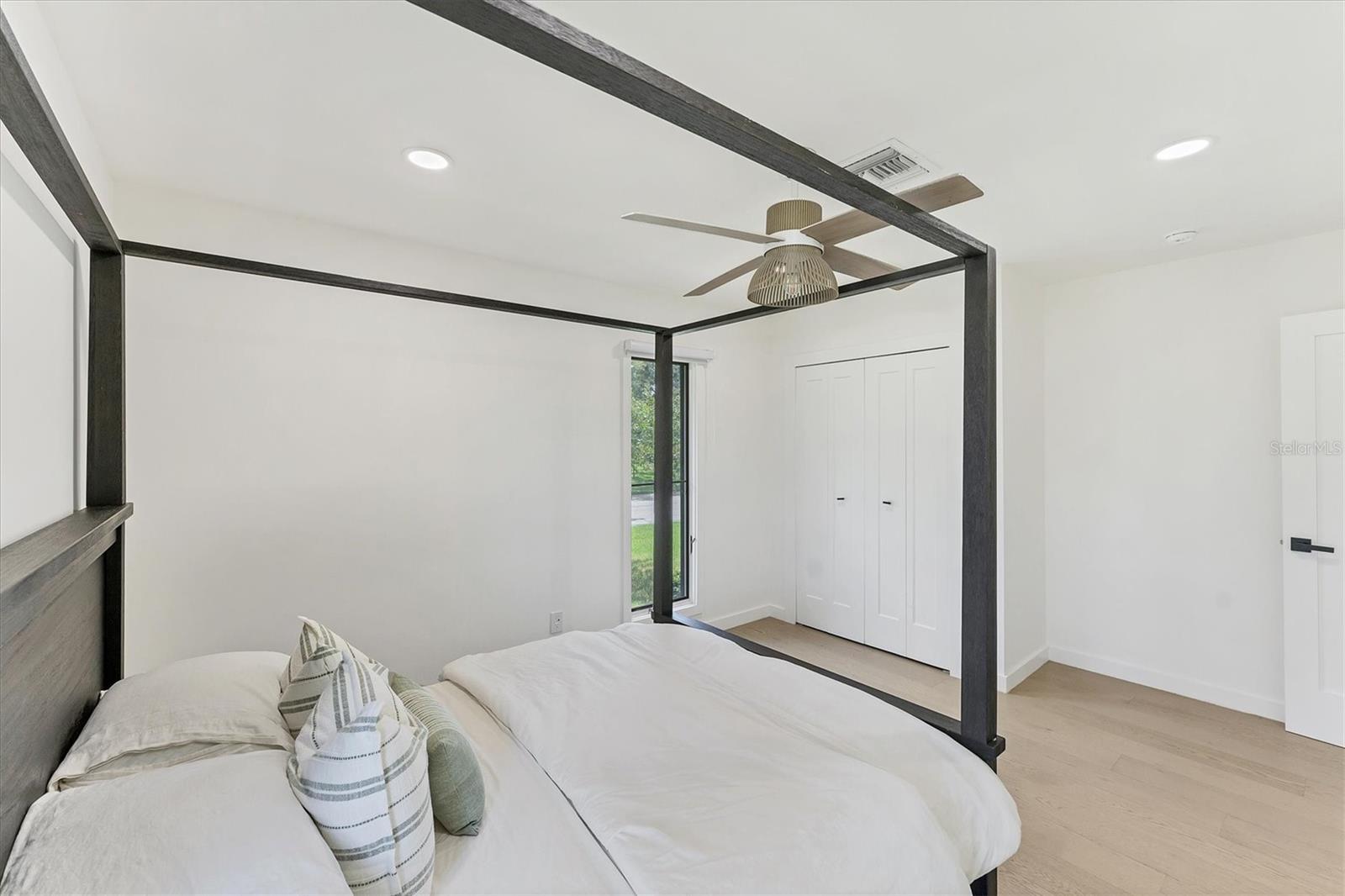 CONQUISTADOR BAYSIDE - Residential