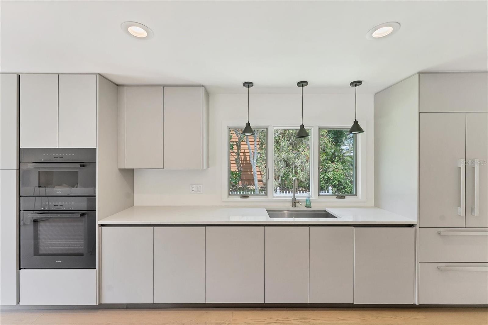 CONQUISTADOR BAYSIDE - Residential