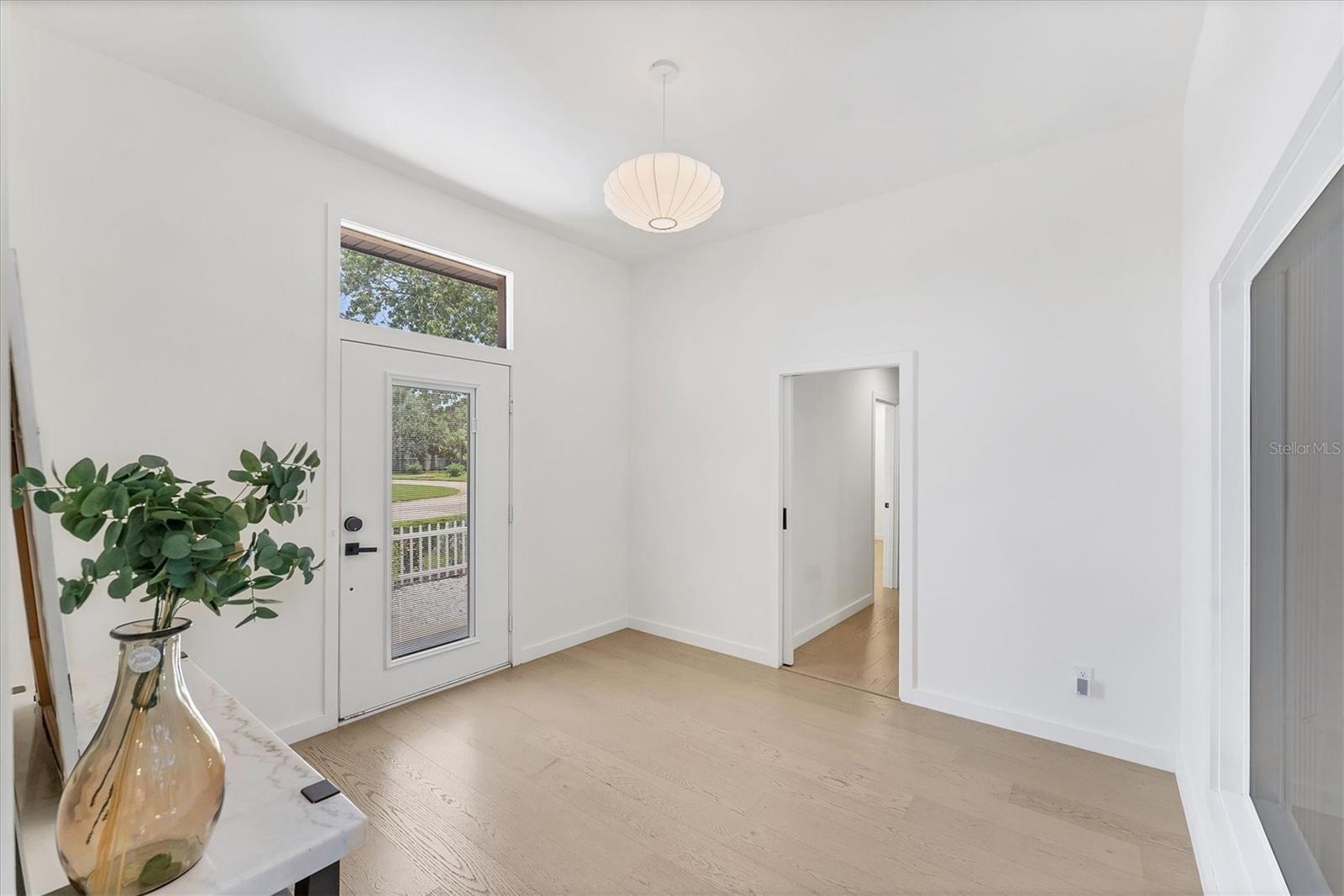 3804 BAYSIDE COURT