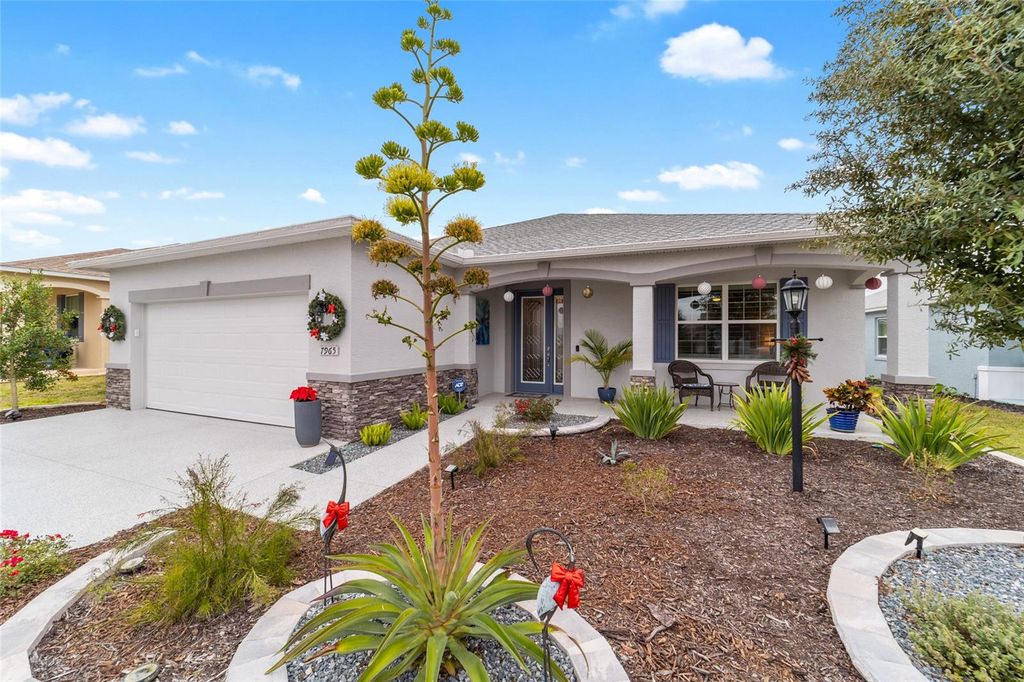 Photo of 7965 SW 86th Terrace Road, Ocala, FL 34481 (MLS # OM714795)