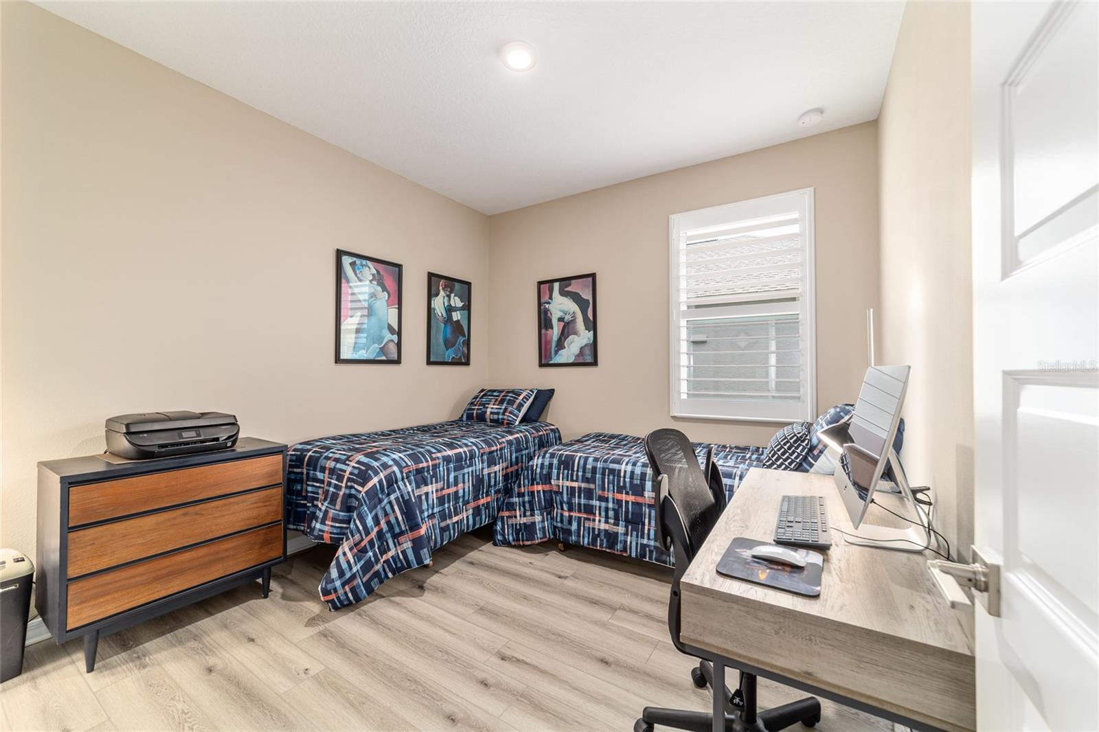 WEYBOURNE LANDING - Residential