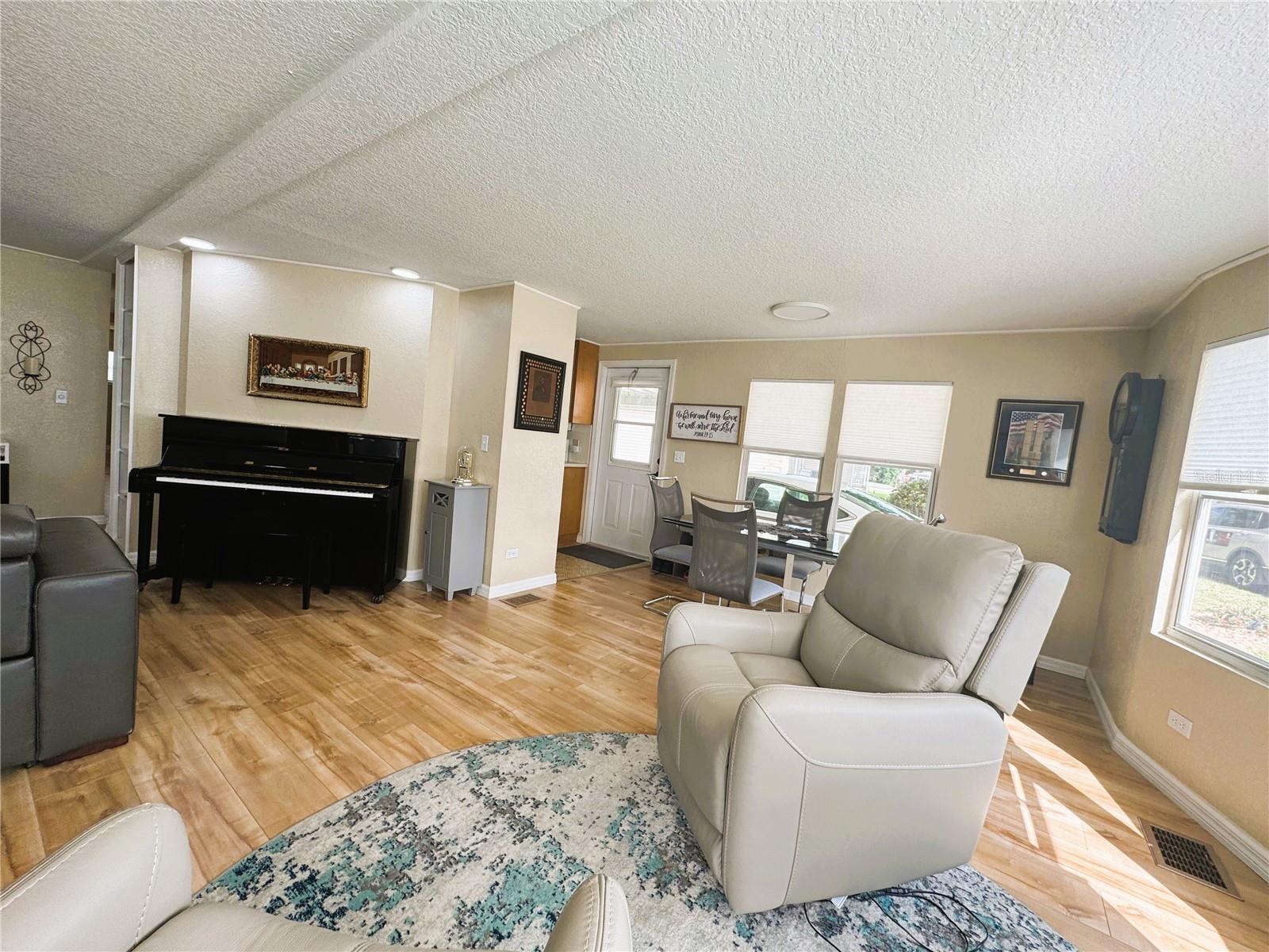 HAWTHORNE AT LEESBURG A COOP - Residential