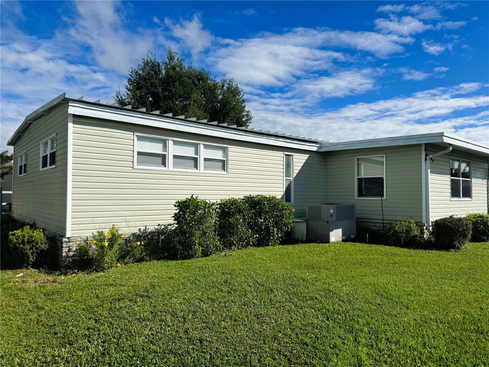 HAWTHORNE AT LEESBURG A COOP - Residential