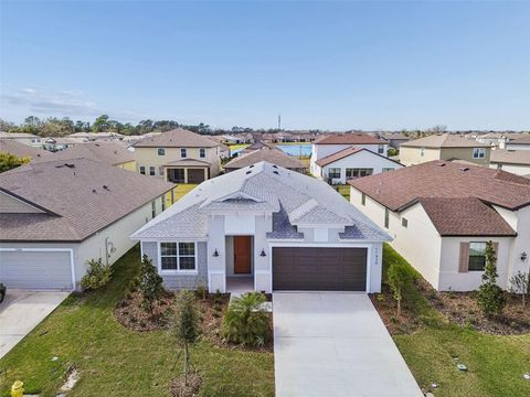 Photo of 11830 Moonsail Drive, Parrish, FL 34219 (MLS # A4647455)