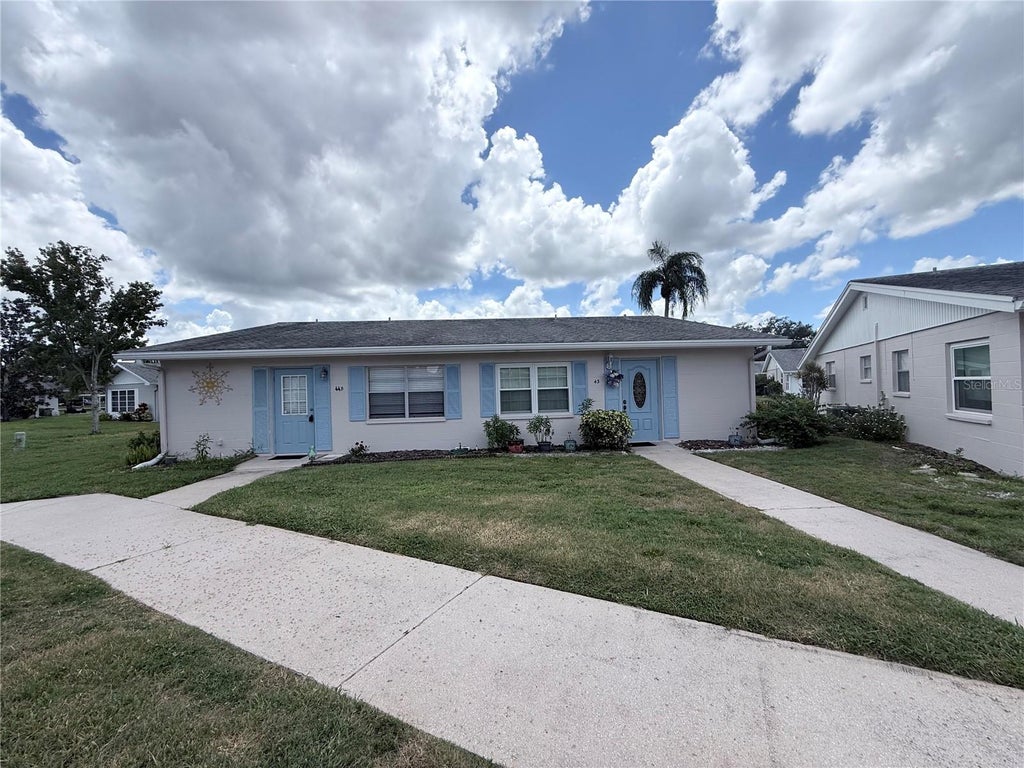 Photo of 402 Dorchester Place #44, Sun City Center, FL 33573 (MLS # TB8543682)