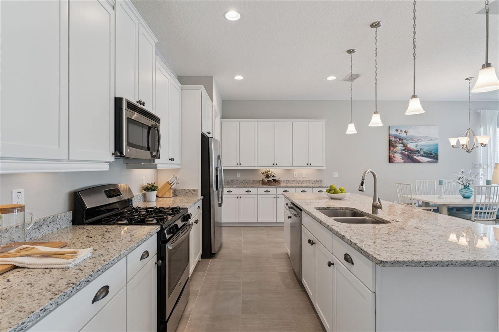 1649 VICTORIA GARDENS DRIVE