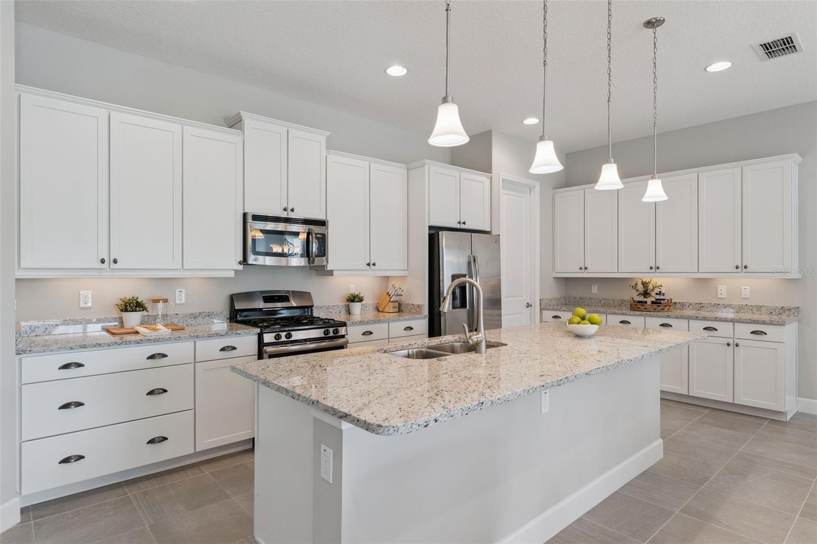 1649 VICTORIA GARDENS DRIVE