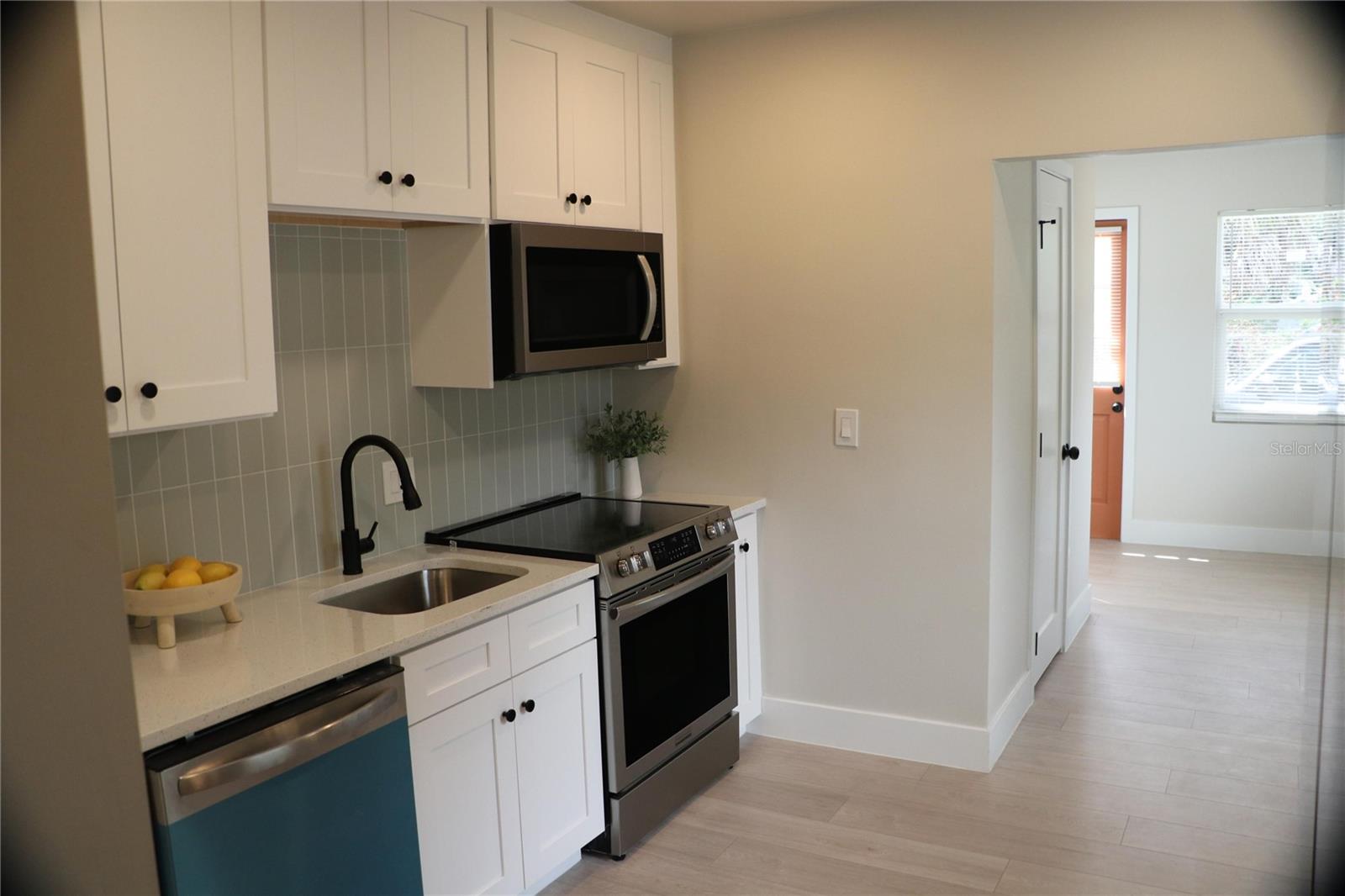 THOMPSON HEIGHTS SUB 1 - Residential