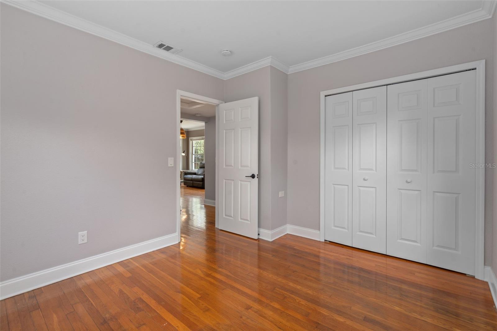 ORANGEWOOD MANOR - Residential