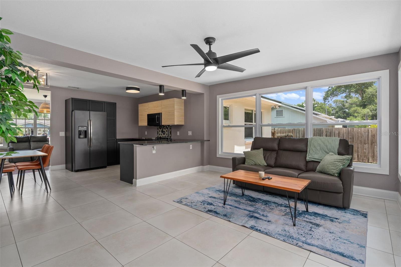 ORANGEWOOD MANOR - Residential