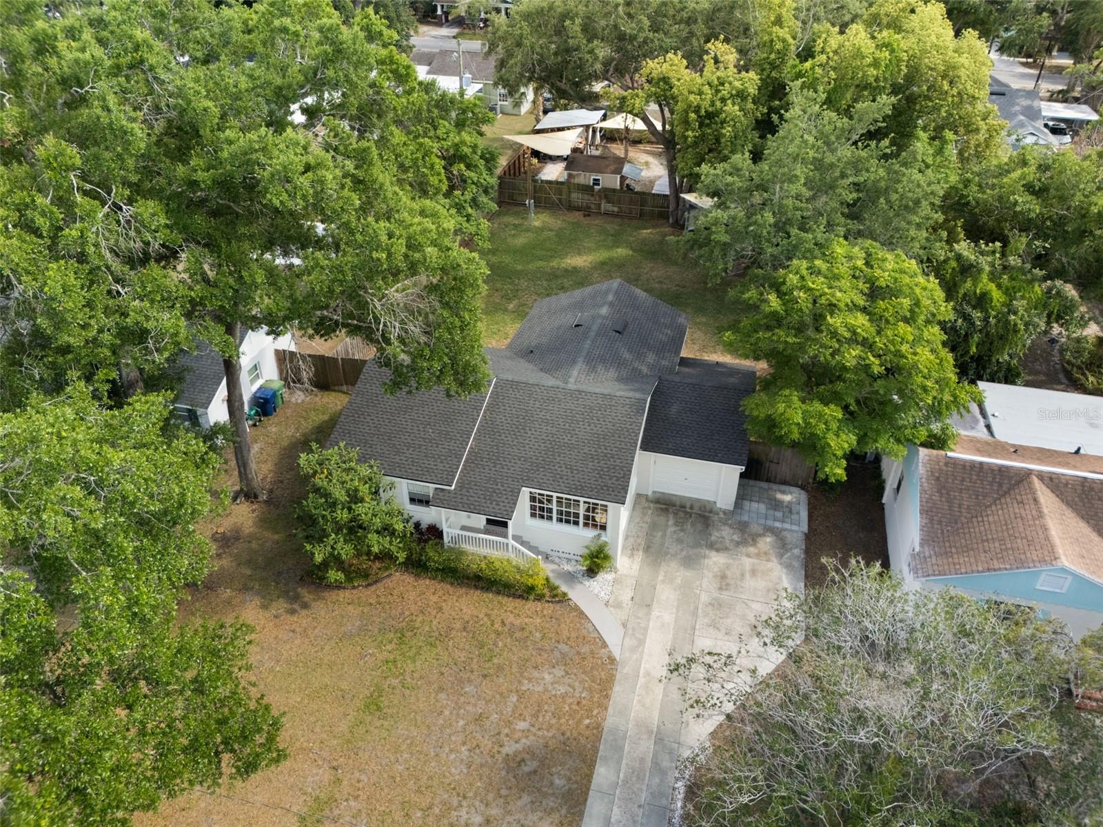 ORANGEWOOD MANOR - Residential