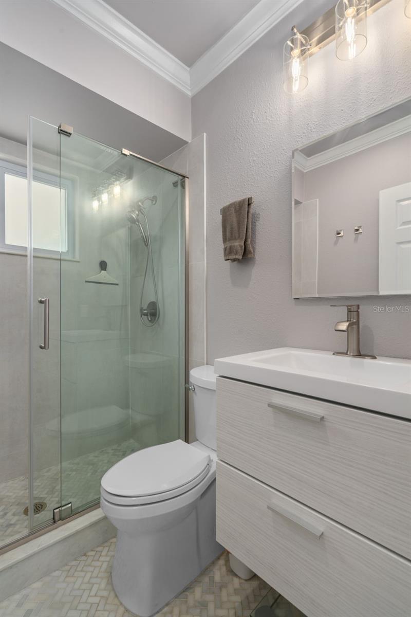 ORANGEWOOD MANOR - Residential