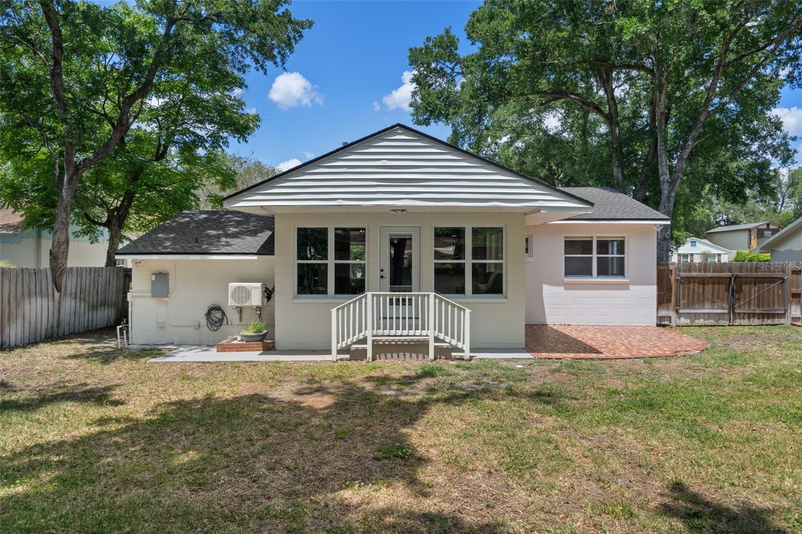 ORANGEWOOD MANOR - Residential