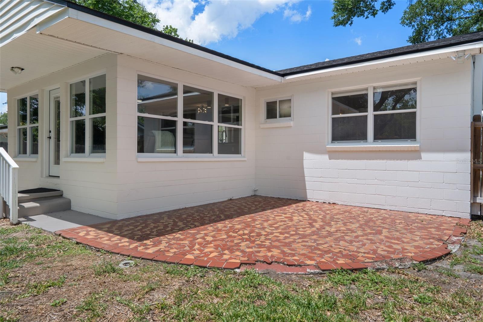 ORANGEWOOD MANOR - Residential