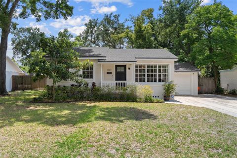 Photo of 1007 E Jean Street, Tampa, FL 33604 (MLS # TB8503090)