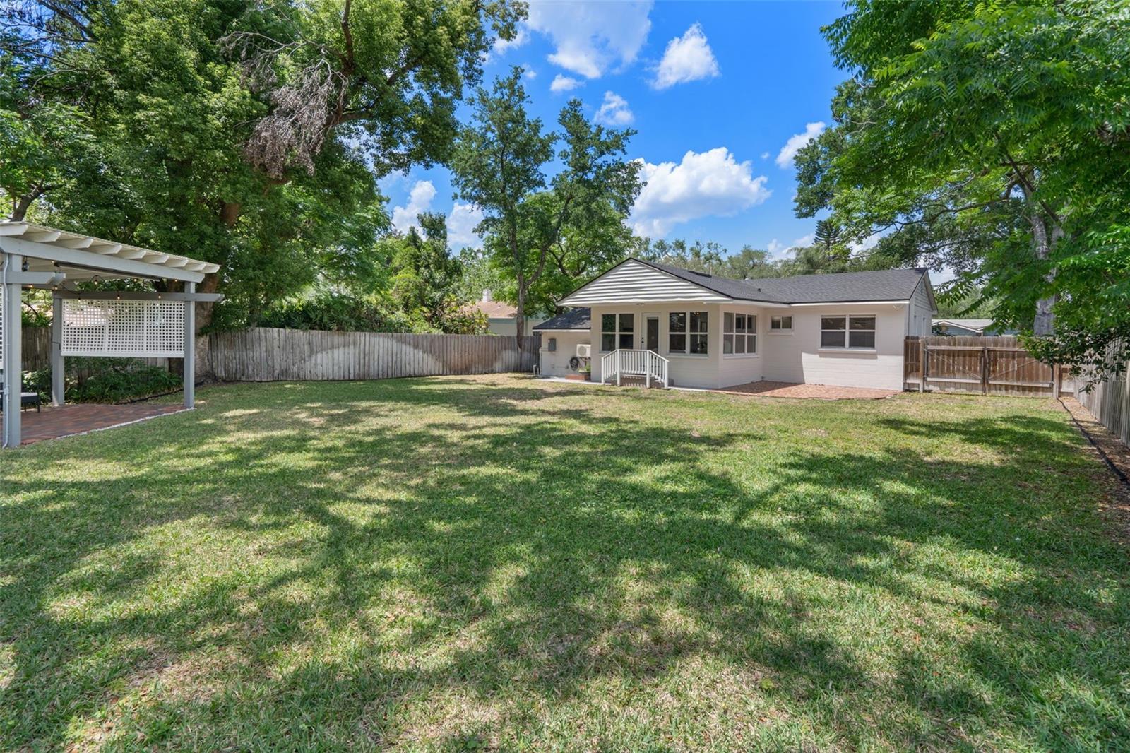 ORANGEWOOD MANOR - Residential