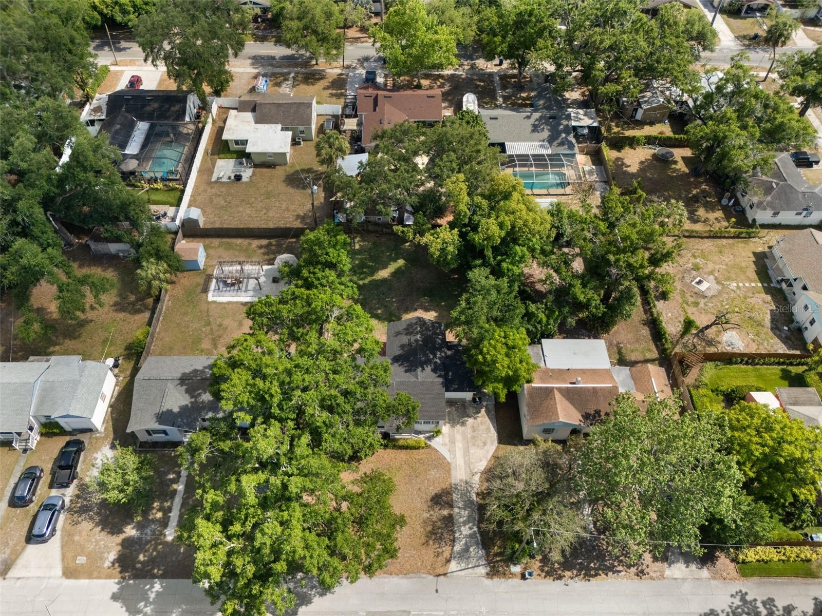 ORANGEWOOD MANOR - Residential