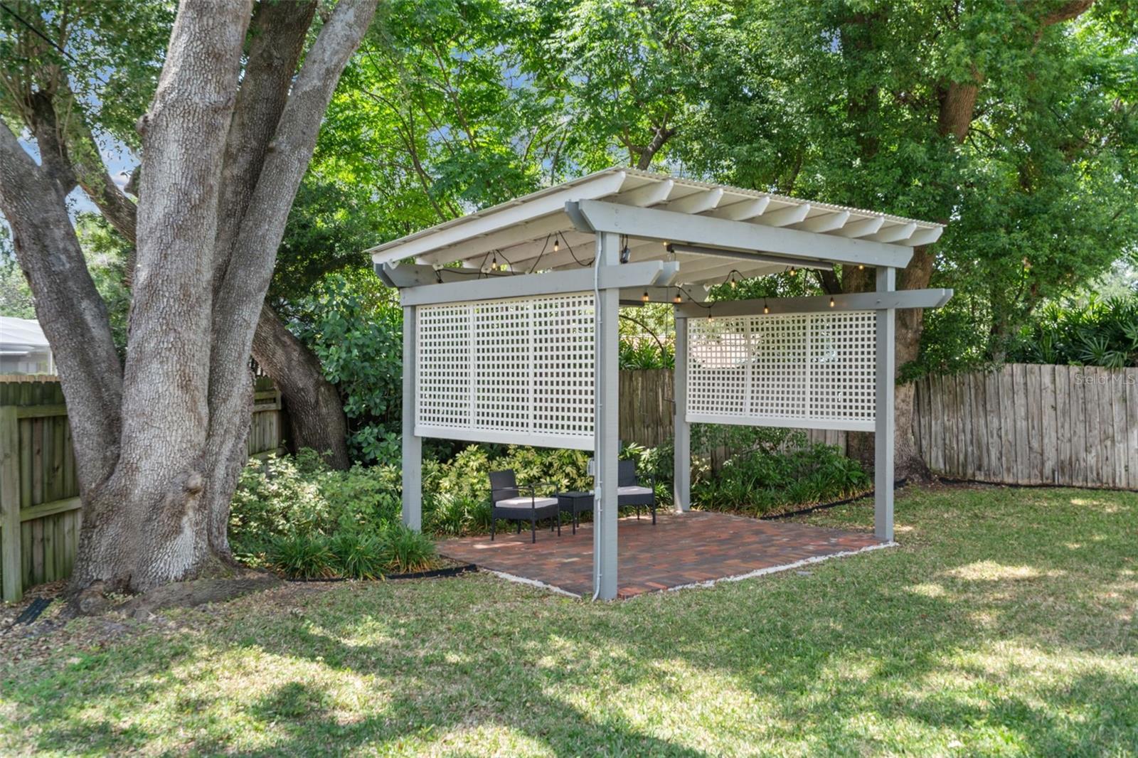 ORANGEWOOD MANOR - Residential