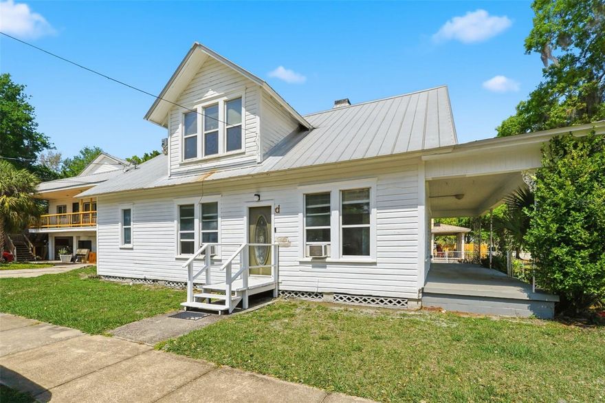 Come view this charming 1-bed, 1-bath apartment in Historic Downtown Kissimmee. Within walking distance to public transportation and SunRail, and conveniently located near Osceola Hospital, schools, supermarkets, restaurants, and Lakefront Park. 

Inside, you’ll find large windows with plenty of natural light, a kitchen with ample cabinet and counter space, and a bedroom with a built-in closet. Includes water, yard, and washer/dryer. 
 
Available now! $95 non-refundable application fee per applicant.  Sorry, no pets. Qualifications: Income 3X rent, credit score of 600 plus, and background checks. Equal Opportunity Housing. No HOA.