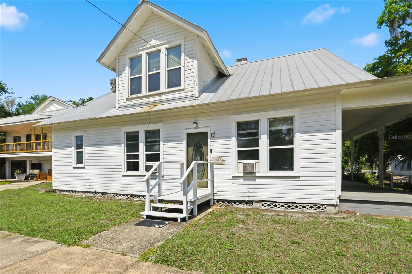 B C MILLERS SUB OF BLK R PATRICKS ADD - Residential Lease