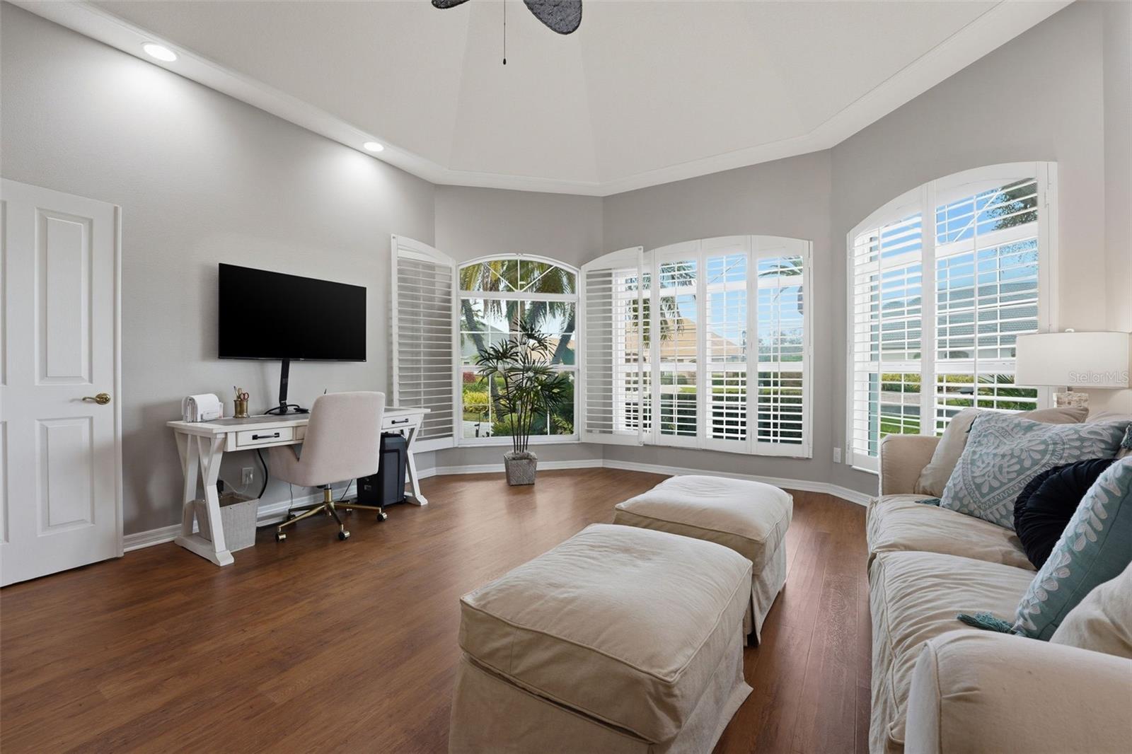 THE RESERVE - Residential