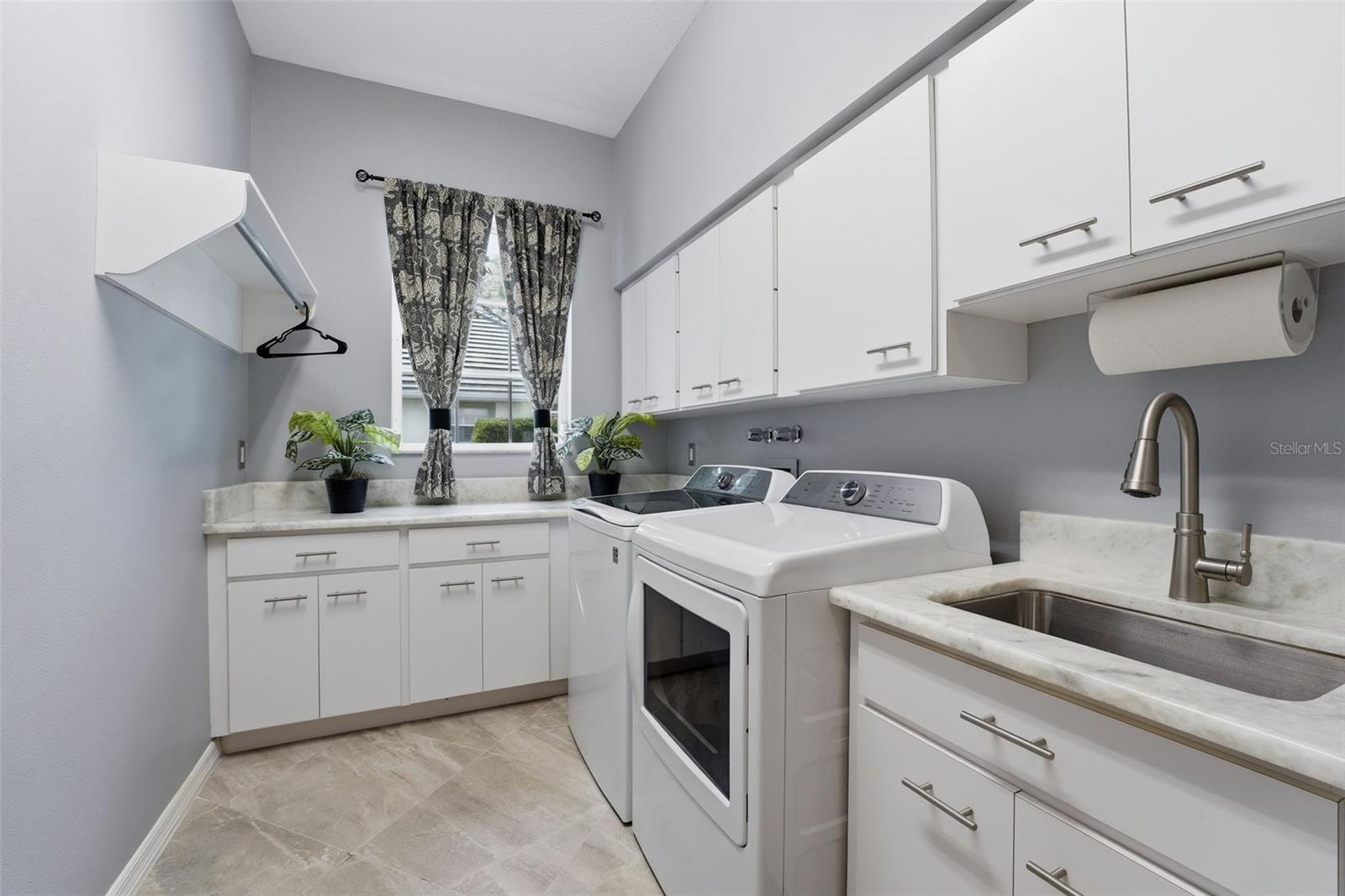 THE RESERVE - Residential