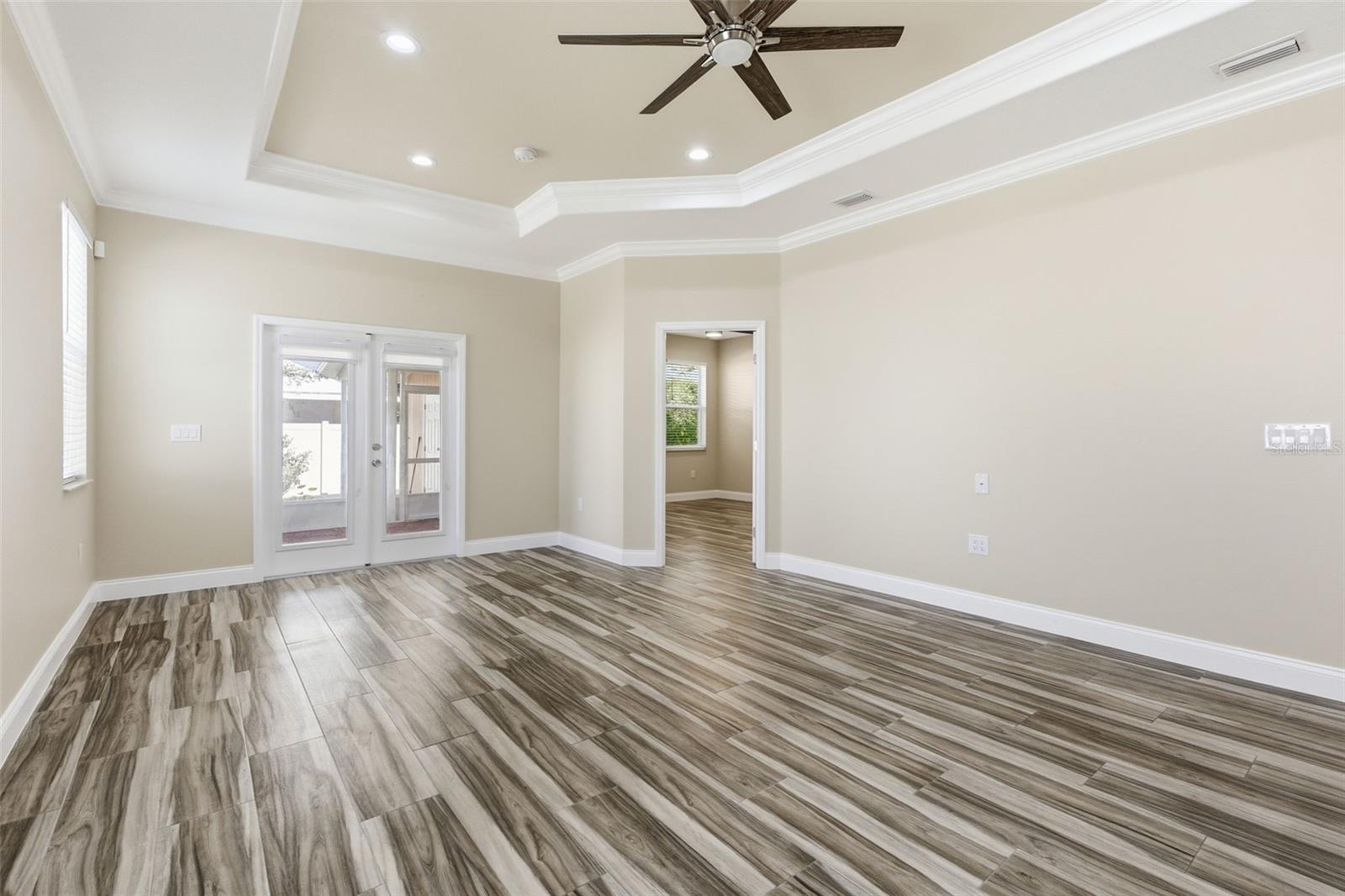 AVONDALE - Residential