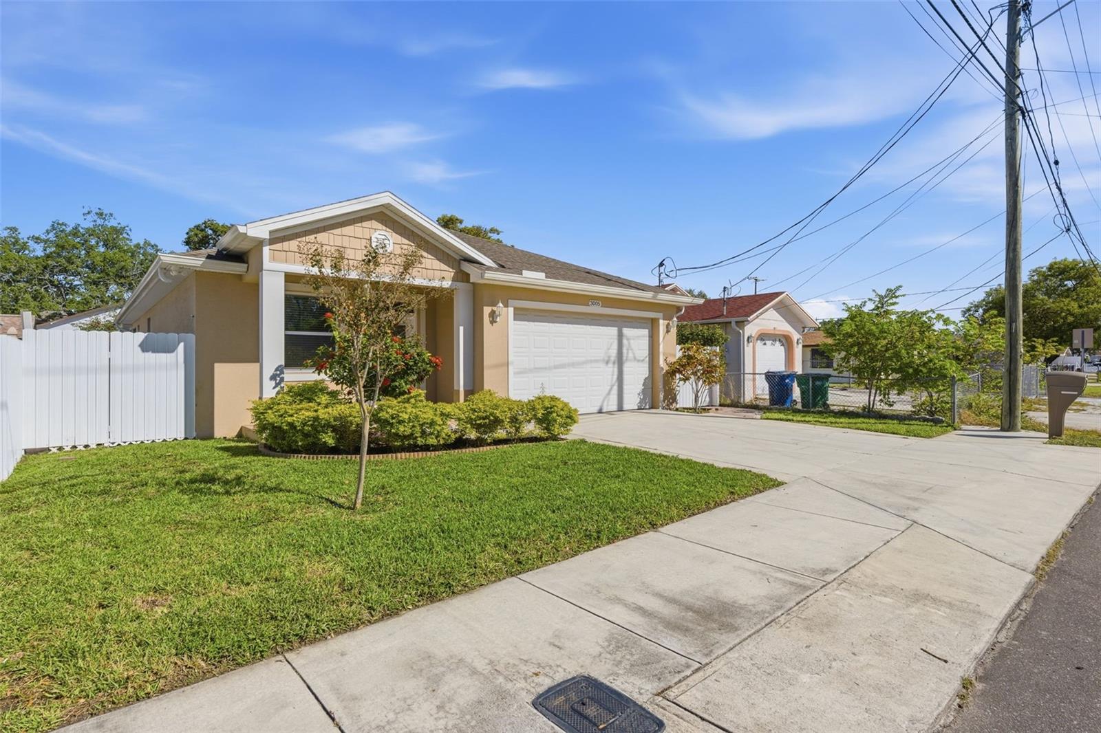 AVONDALE - Residential