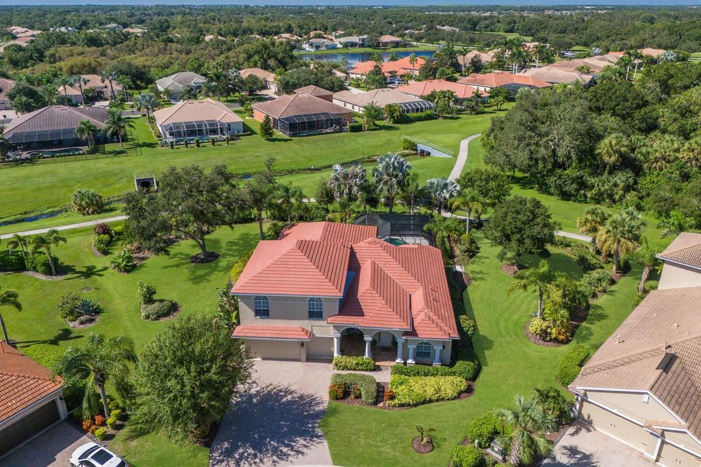 Photo of 12838 Daisy Place, Bradenton, FL 34212 (MLS # A4668524)