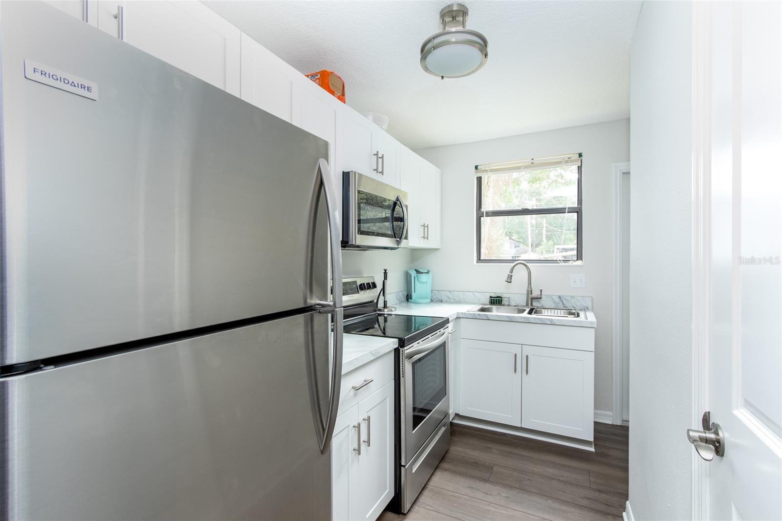 NORTH RIVERSIDE PARK - Residential