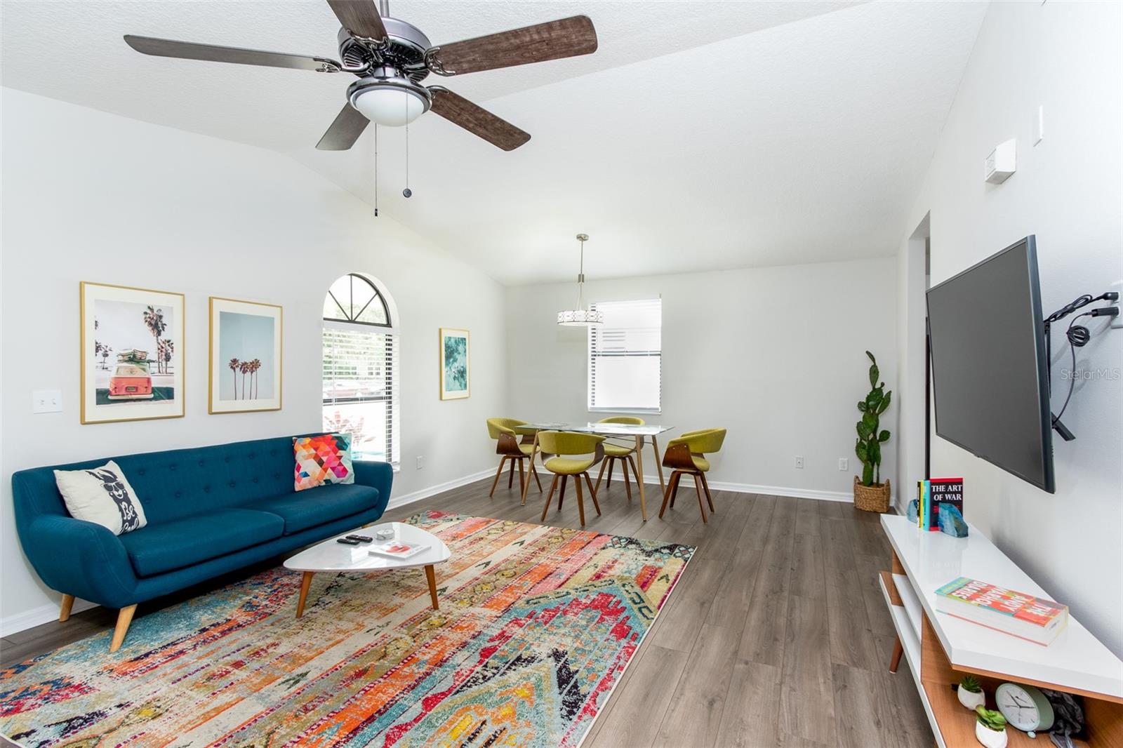 NORTH RIVERSIDE PARK - Residential