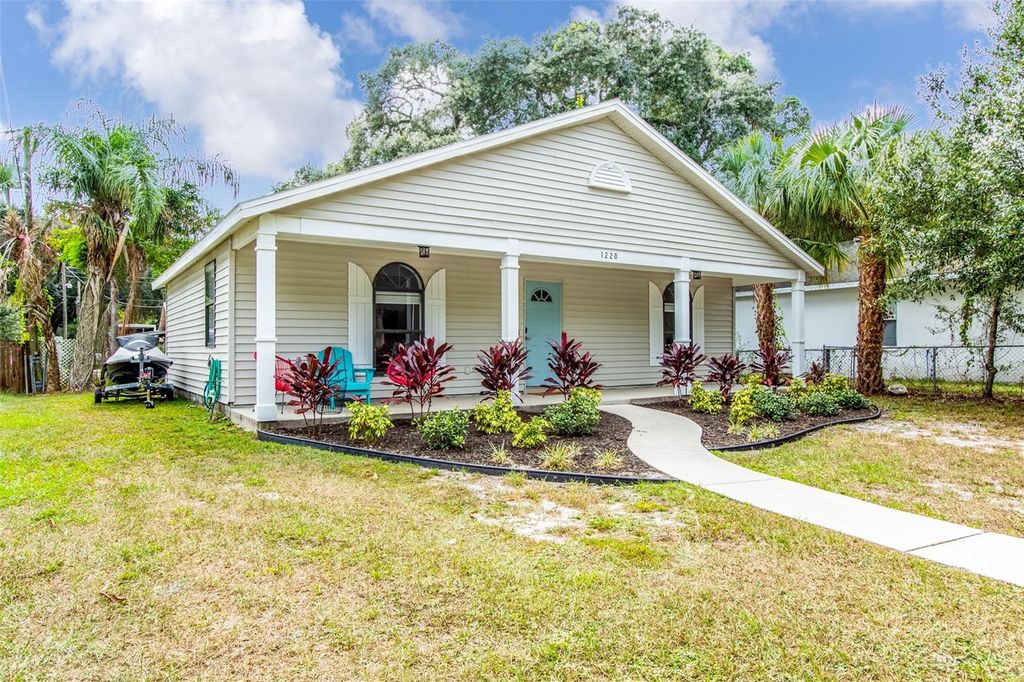 Photo of 1220 34th Street, Sarasota, FL 34234 (MLS # A4673457)