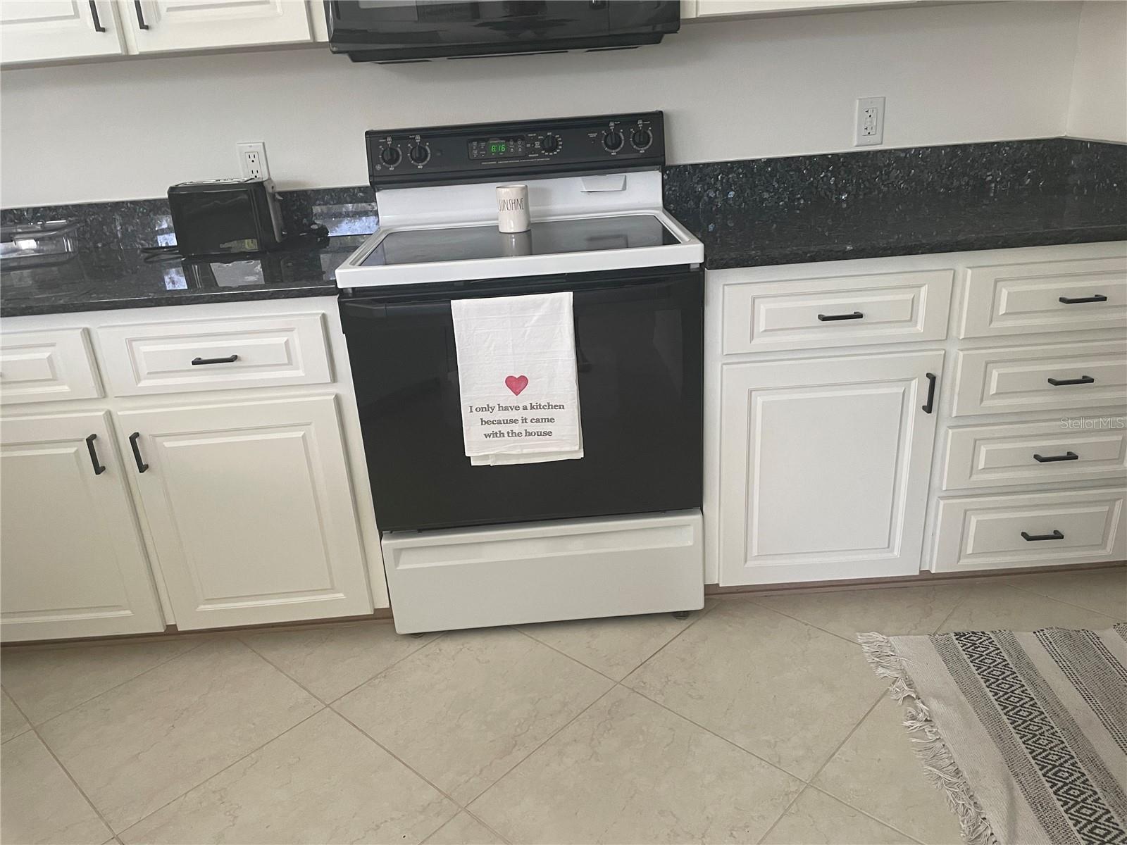 ZAN MAR VILLAGE - Residential