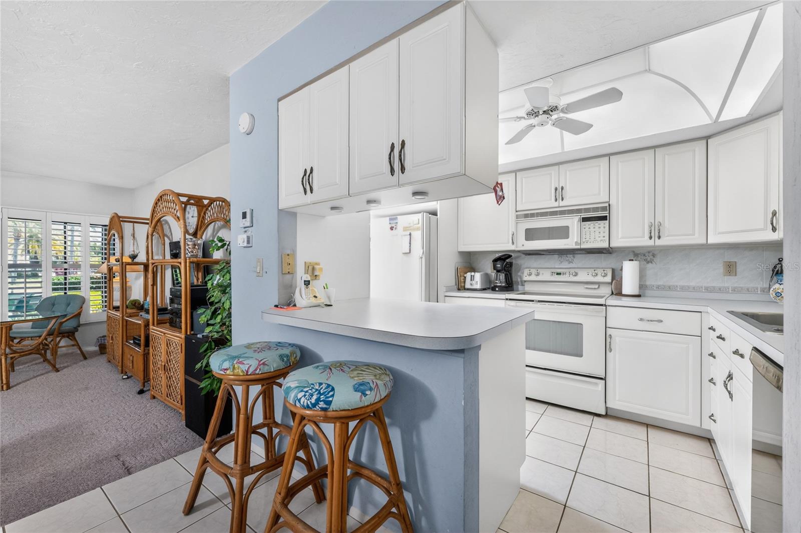 TAMARIND GULF & BAY BLDG B-6 - Residential