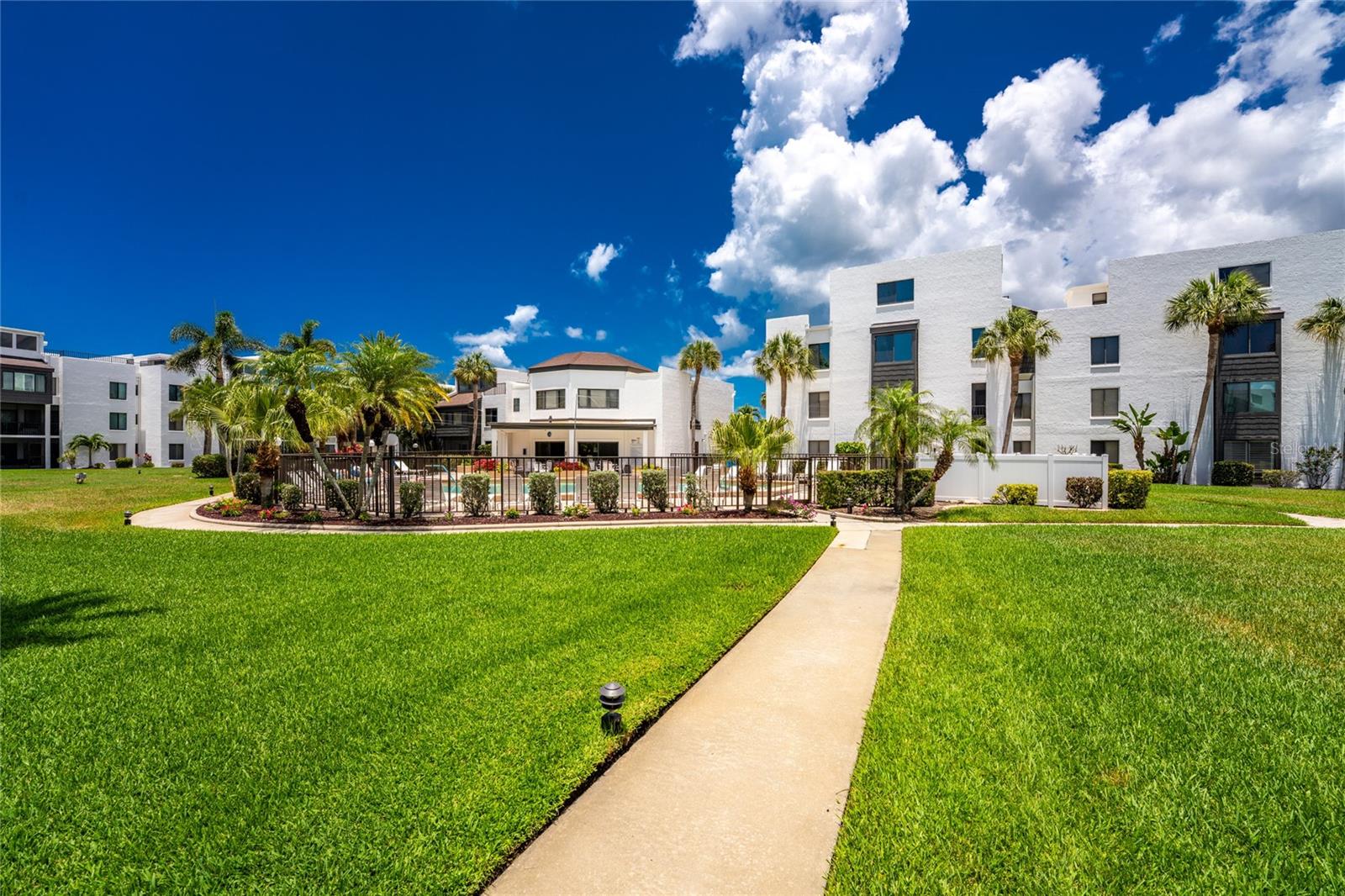TAMARIND GULF & BAY BLDG B-6 - Residential