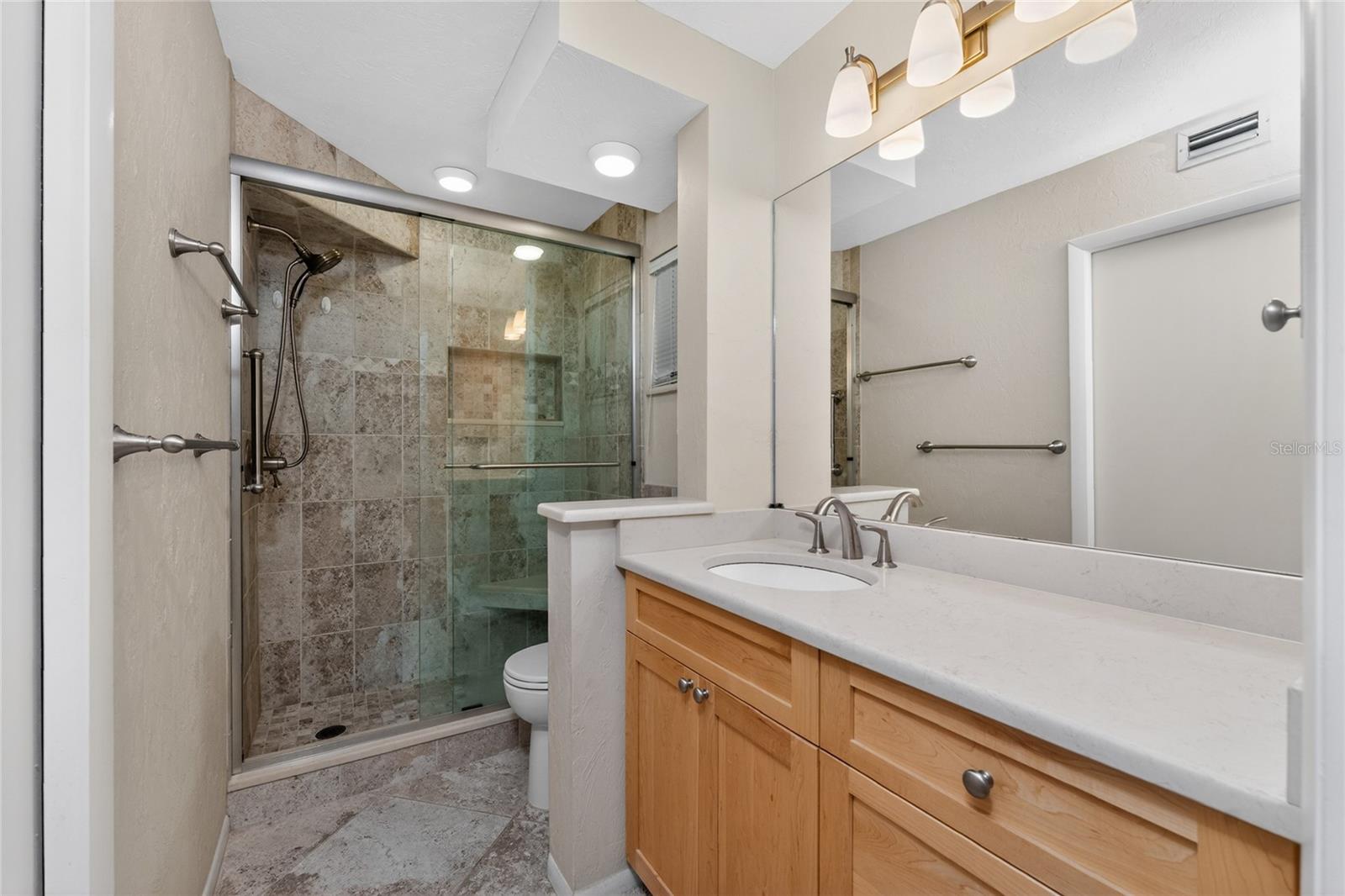 TAMARIND GULF & BAY BLDG B-6 - Residential
