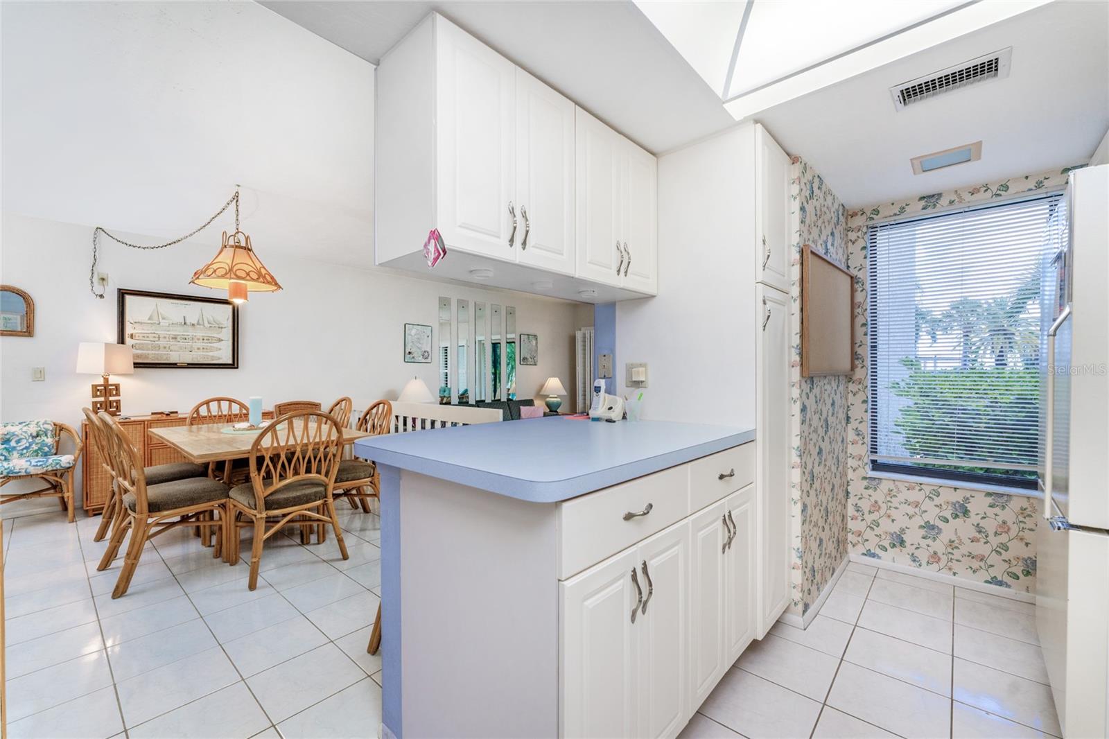 TAMARIND GULF & BAY BLDG B-6 - Residential