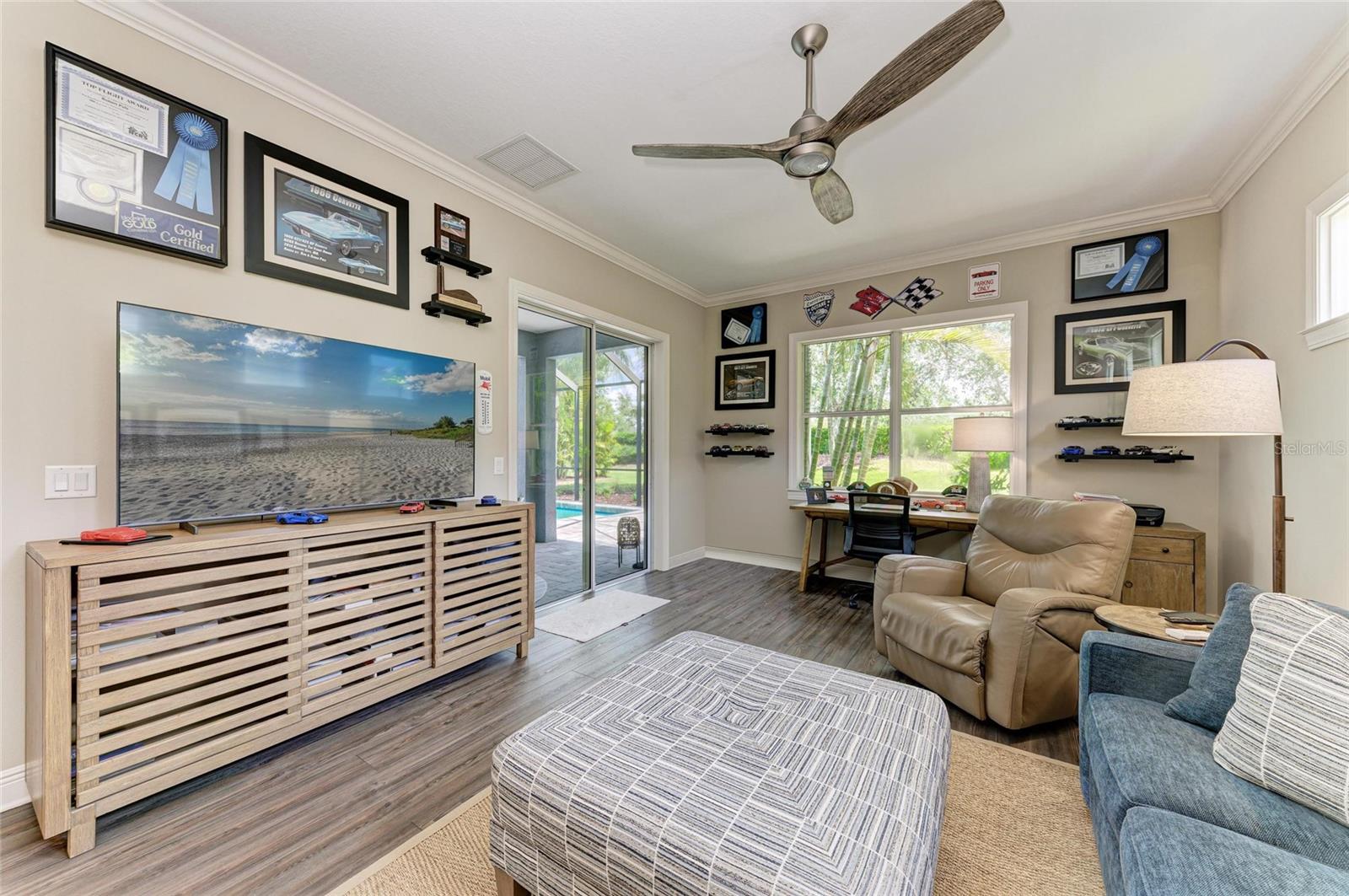 CENTRAL PARK SUBPHASE E-1B - Residential