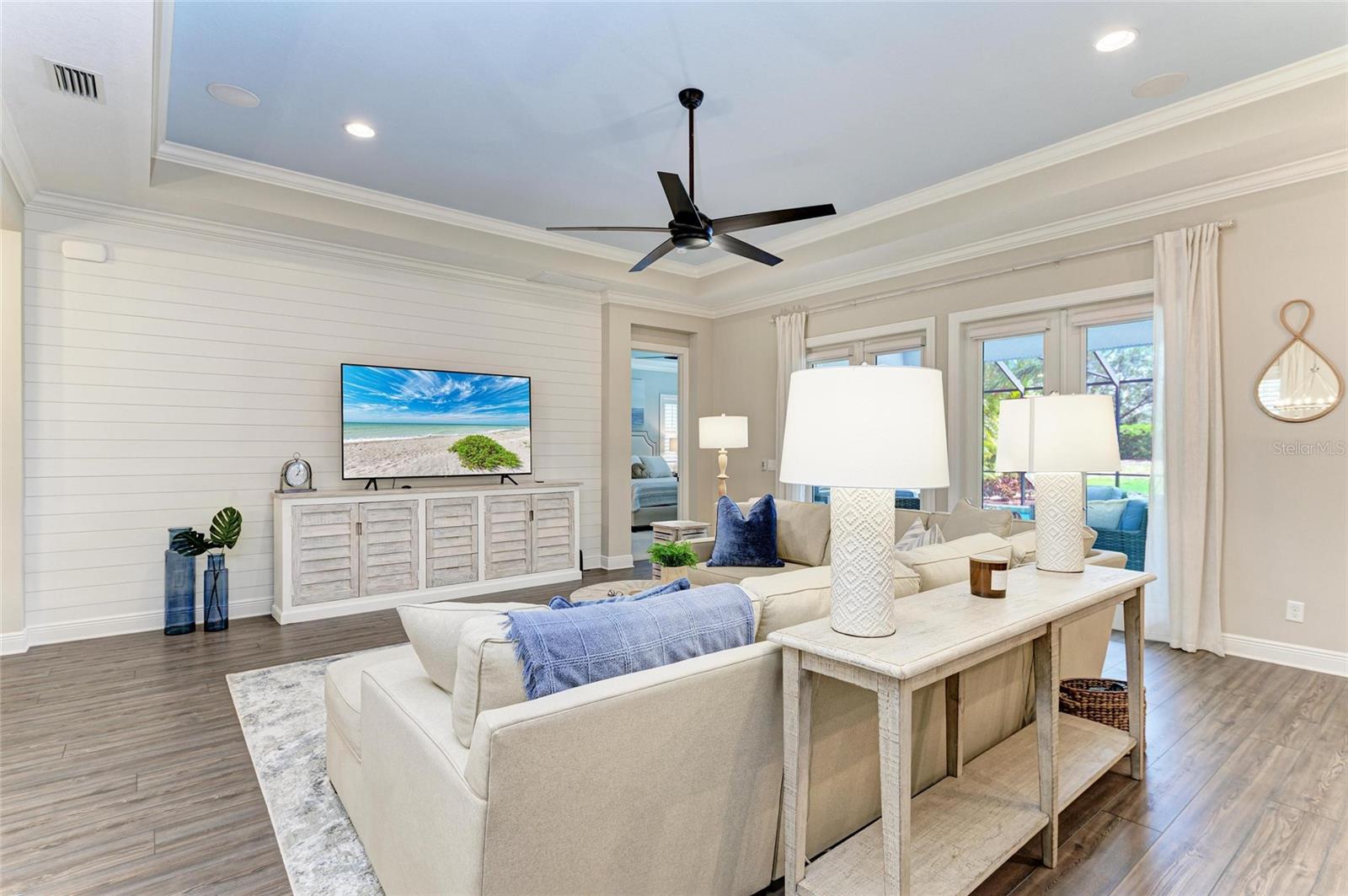 CENTRAL PARK SUBPHASE E-1B - Residential