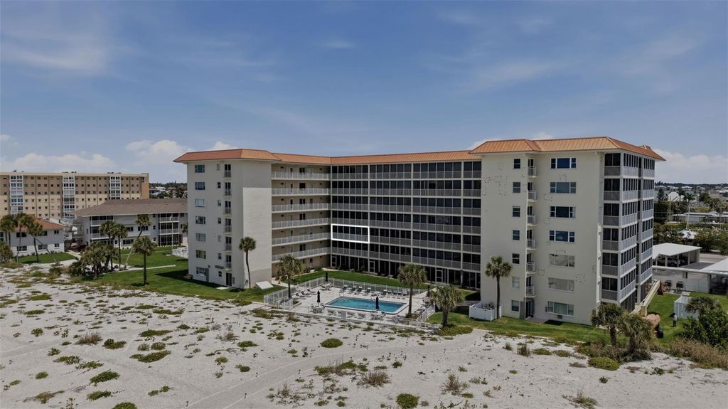 Photo of 1150 Tarpon Center Drive #3D, Venice, FL 34285 (MLS # N6143925)