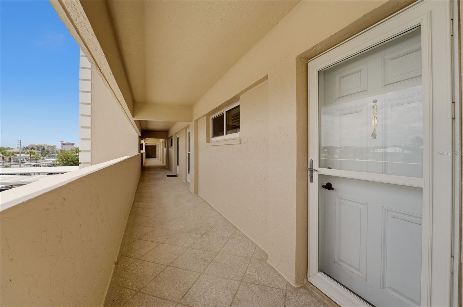 TOWERS - Residential