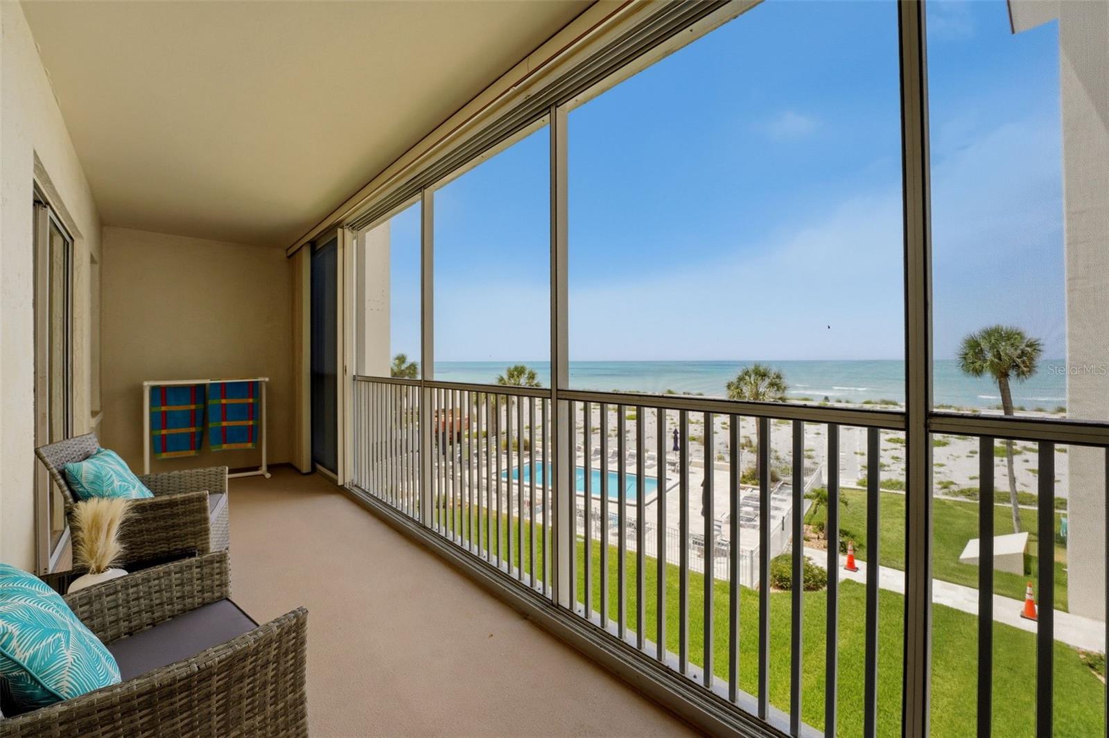 1150 TARPON CENTER DRIVE 3D