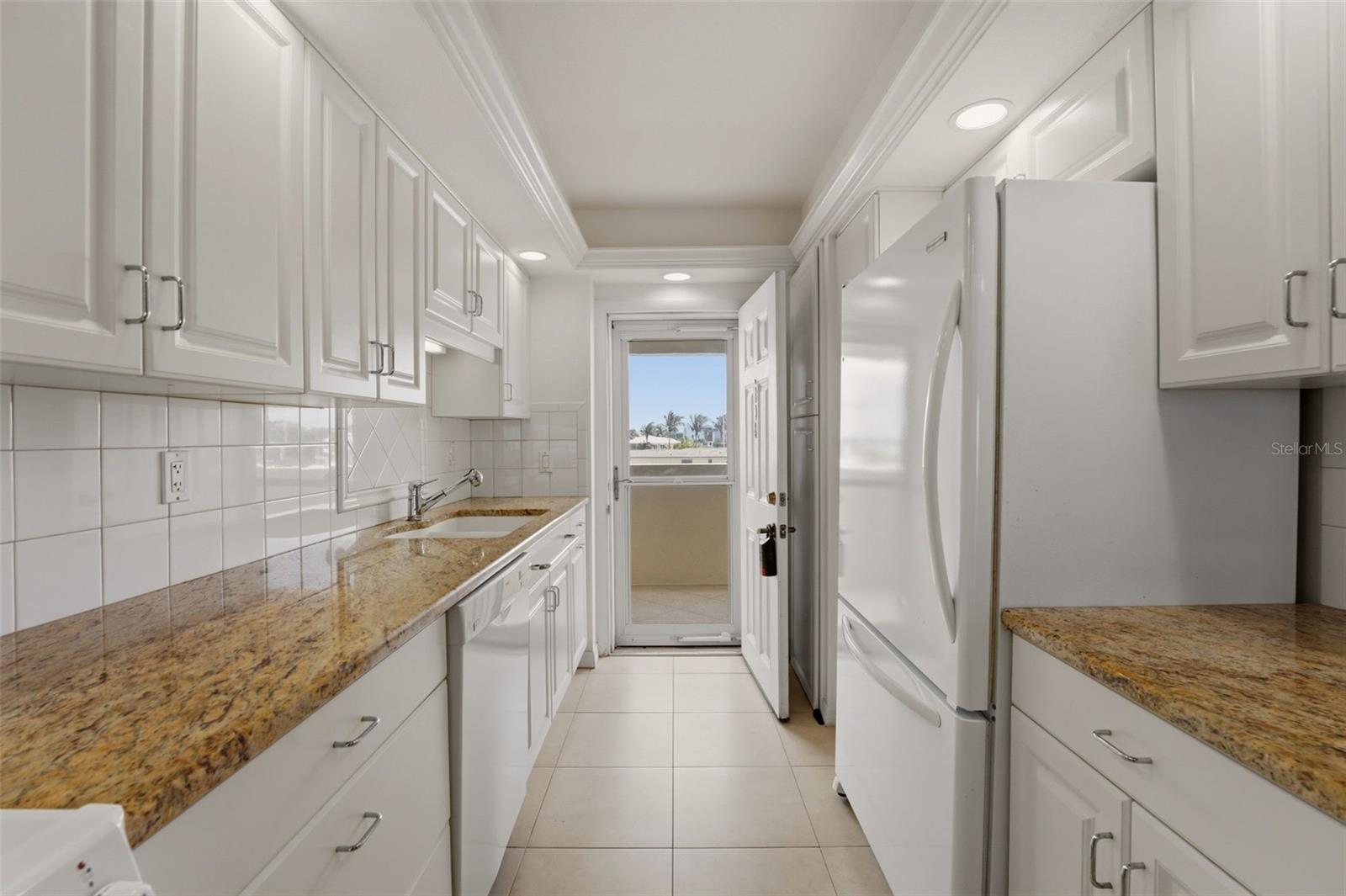 TOWERS - Residential