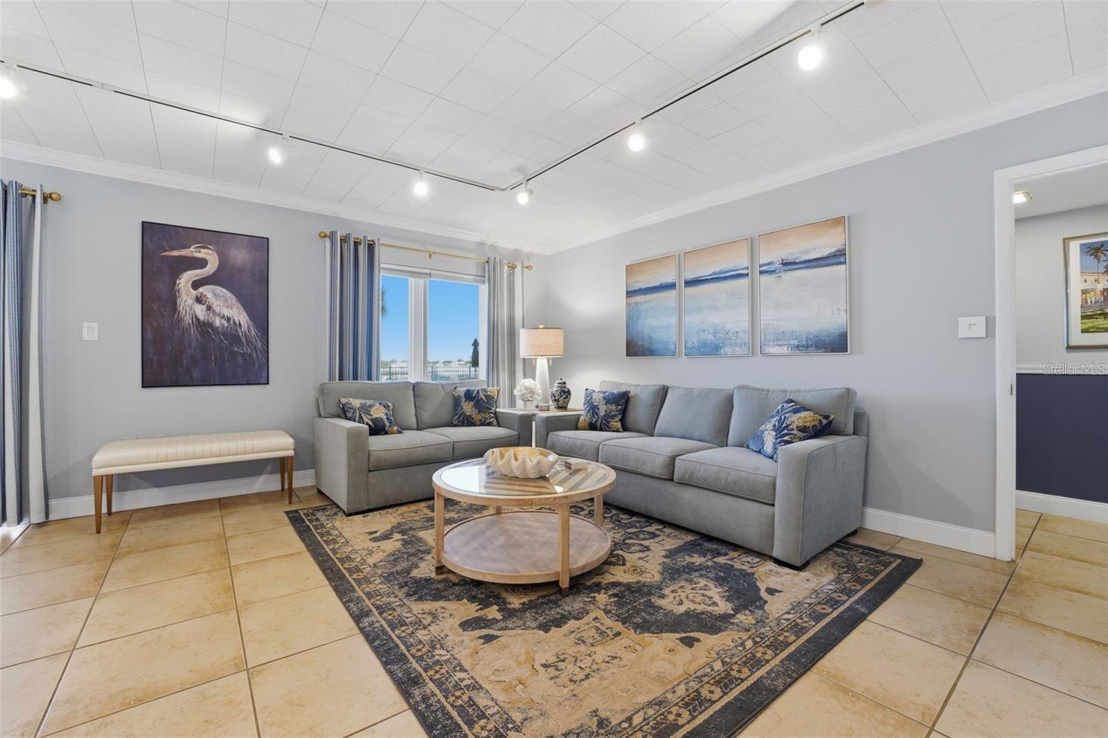 TOWERS - Residential