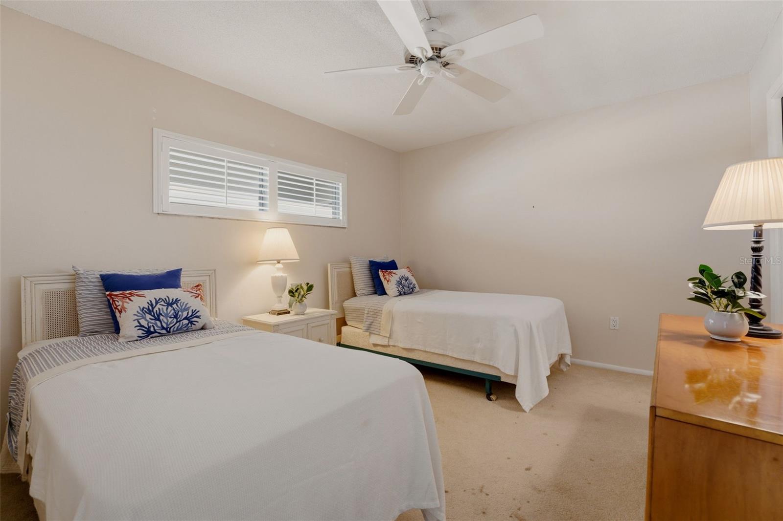 TOWERS - Residential